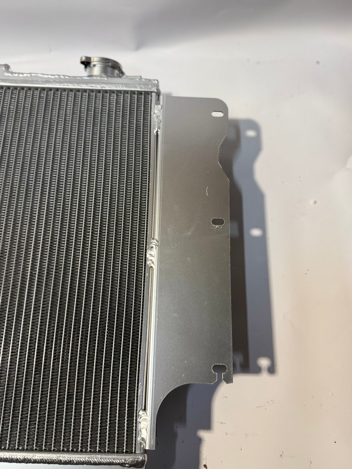 87-06 JEEP WRANGLER PERFORMANCE 3-ROWS CORE FULL ALUMINUM RADIATOR RA-JEEP87-3