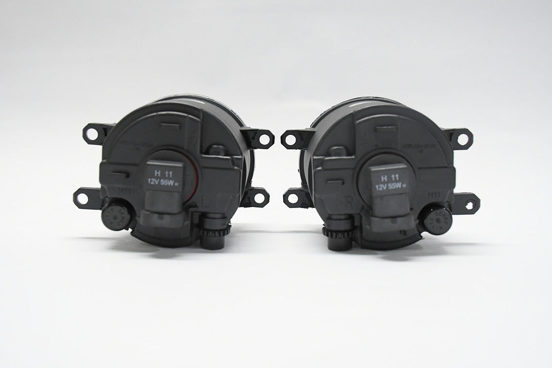 Chrome Fog Light With Switch Driver & Passenger Side Enhanced visibility 06-11 Yaris 4-Door Sedan luz antiniebla con interruptor FL-TYAR064D-CH