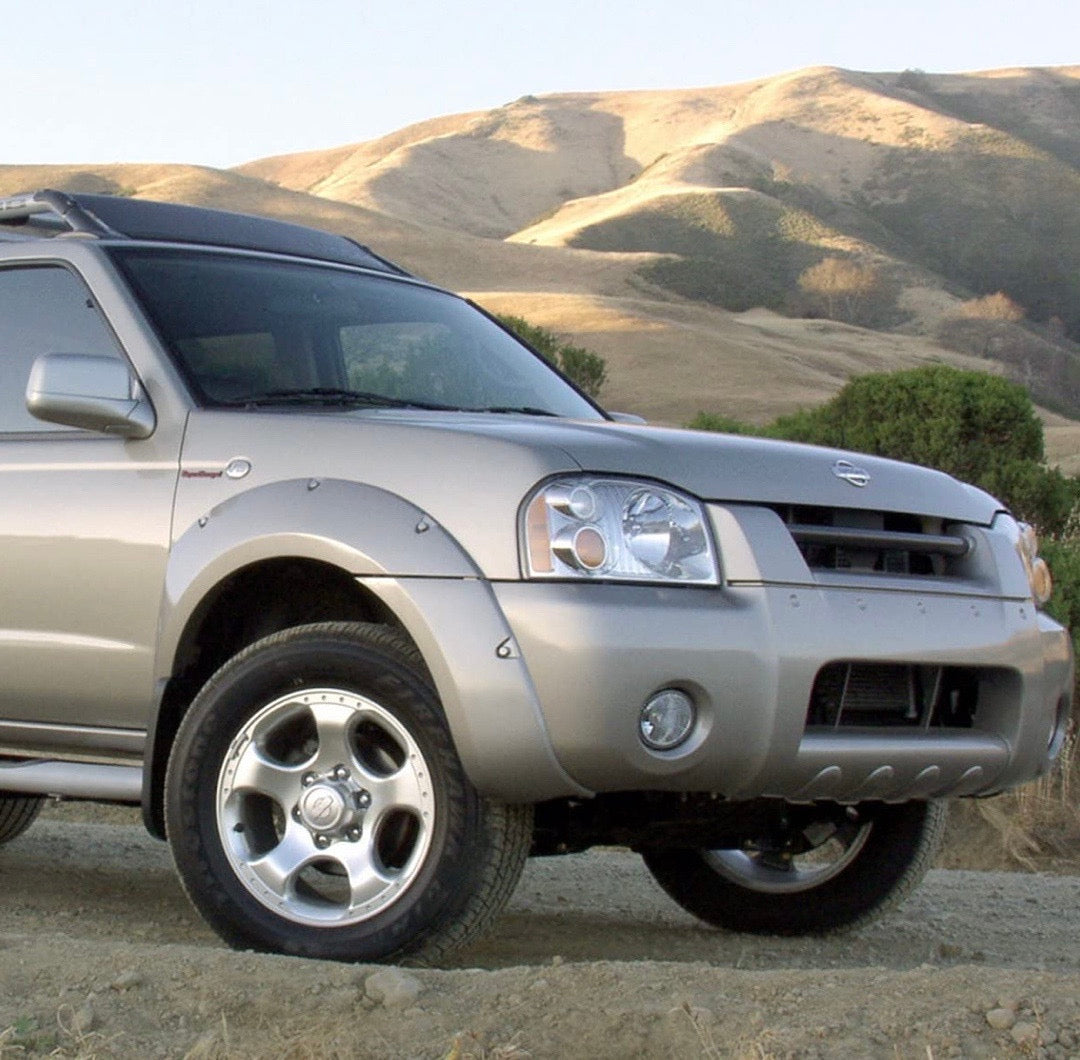 Fog lights 00-01 Nissan Sentra 01-04 Nissan Maxima 02-04 Nissan Frontier 02-04 Nissan Xterra FL-ZTL-202-CH