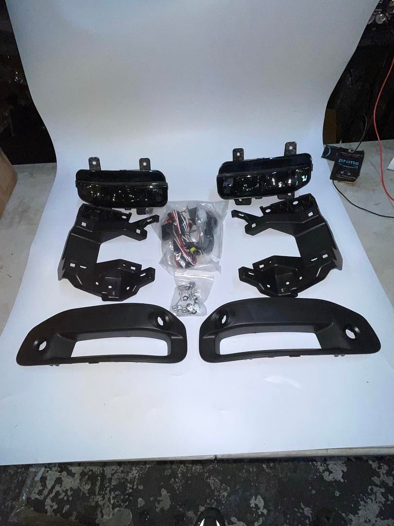 Pair of Chrome Smoked Lens LED Fog Lights Compatible with 2019-2022 Ram 1500 FL-ZTL-350-SM