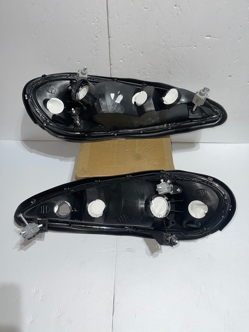 BLACK HOUSING CLEAR SIDE HEADLIGHTS REPLACEMENT FOR 99-05 GRAND AM