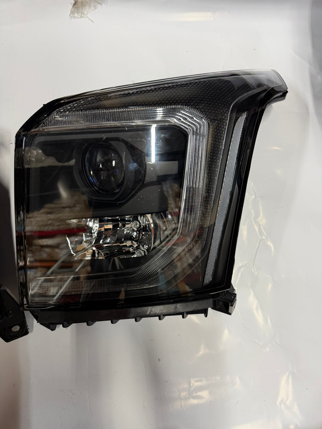 15-20 GMC YUKON BLACK HOUSING FACTORY STYLE LED BAR PROJECTOR HEADLIGHTS PAIR