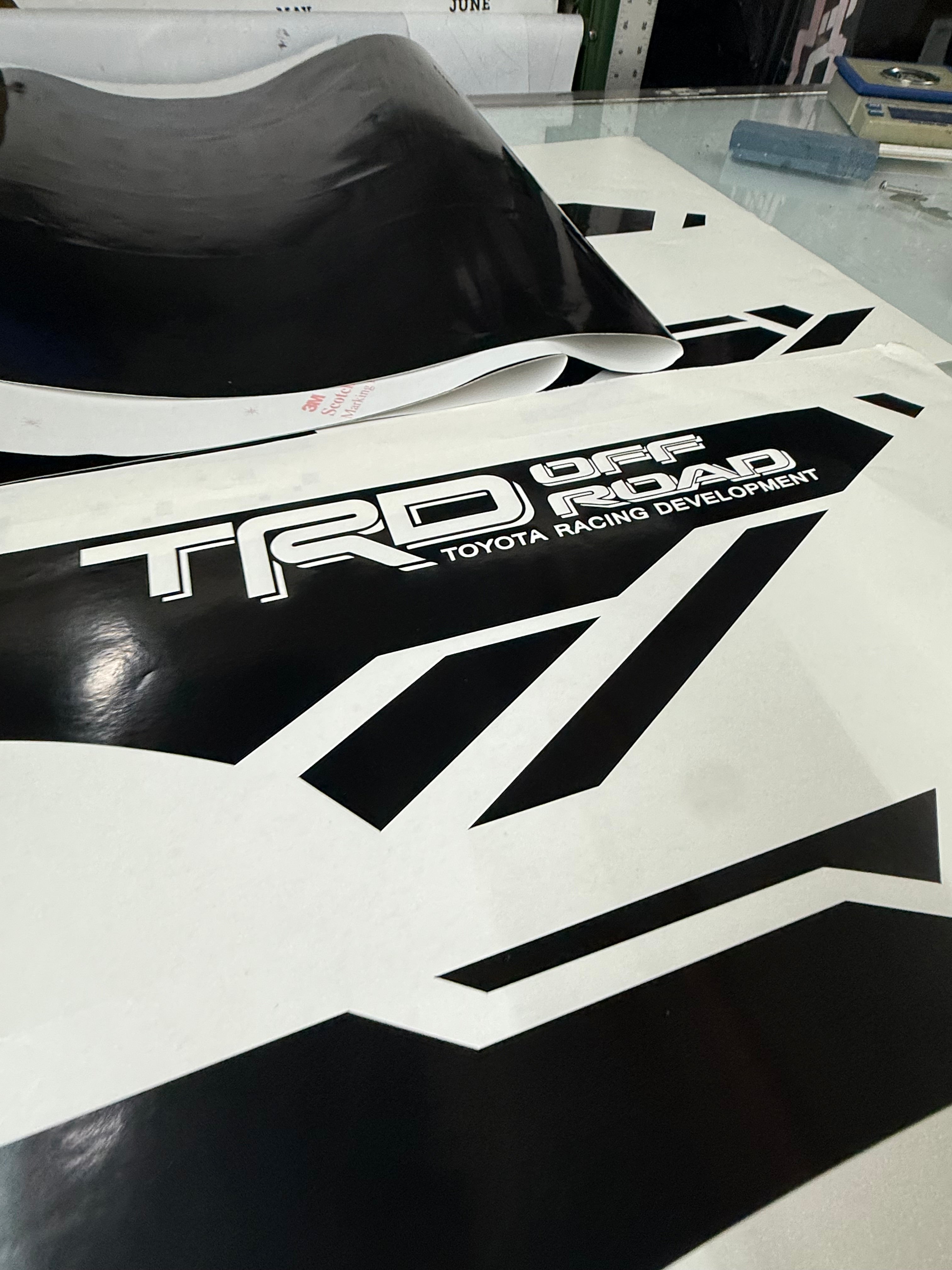Bedside Decal for Toyota Tacoma TRD Off-Road black left + Right