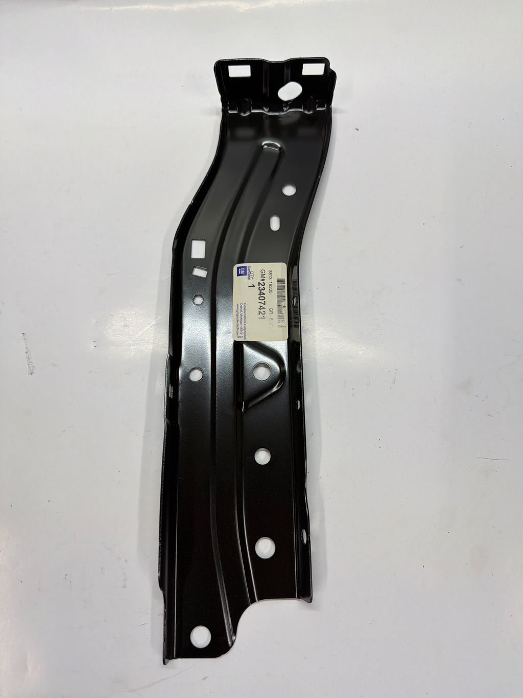 84199117 Genuine GM 16-23 Camaro Front Driver Side Fender Front Brace