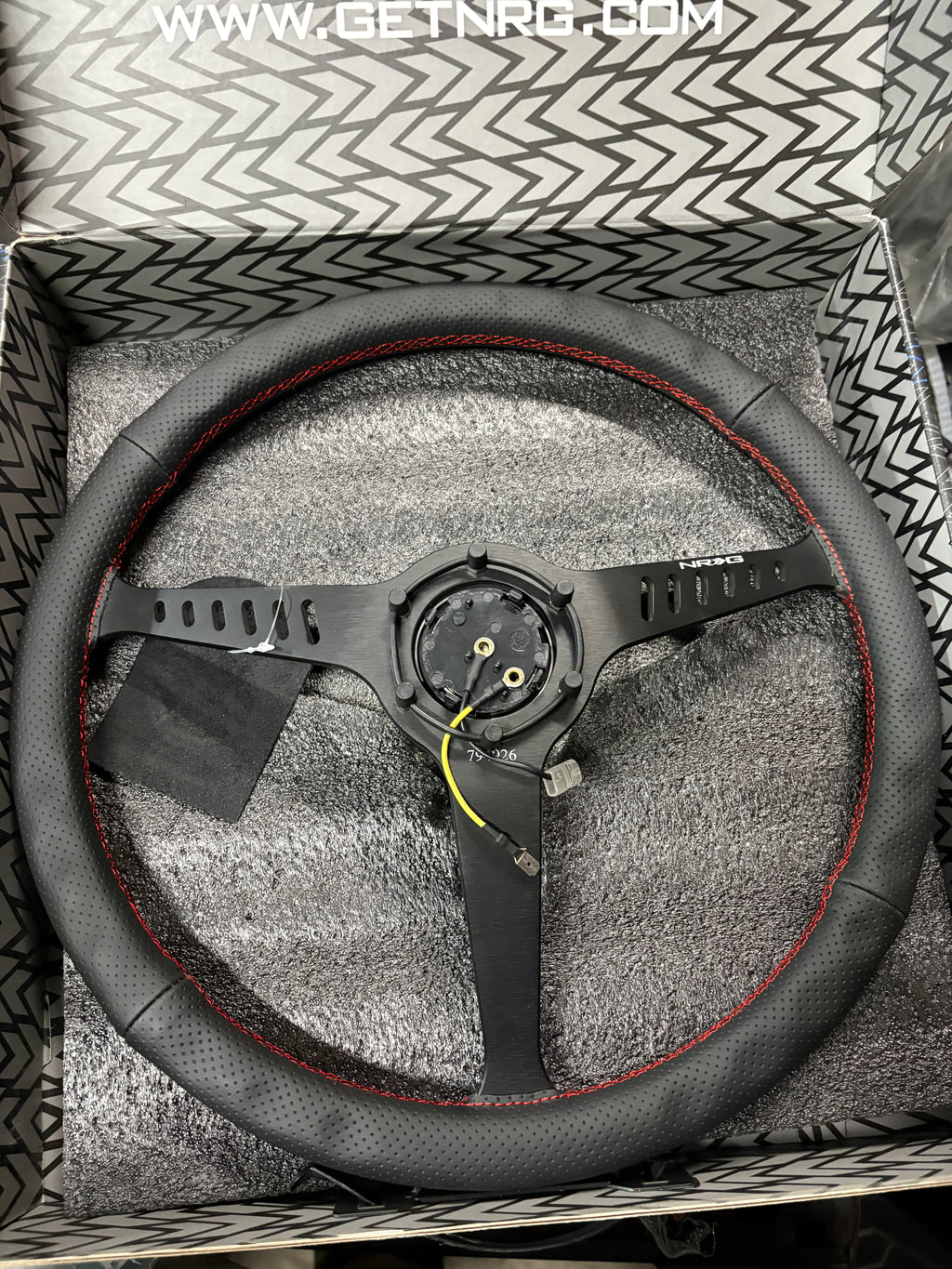 REINFORCED CLASSIC STEALTH WHEEL, 380MM, 3 SPOKE CENTER WITH DIAGNAL SLITS, 1" DEEP DISH WITH PERFORATED LEATHER AND RED STITCHING