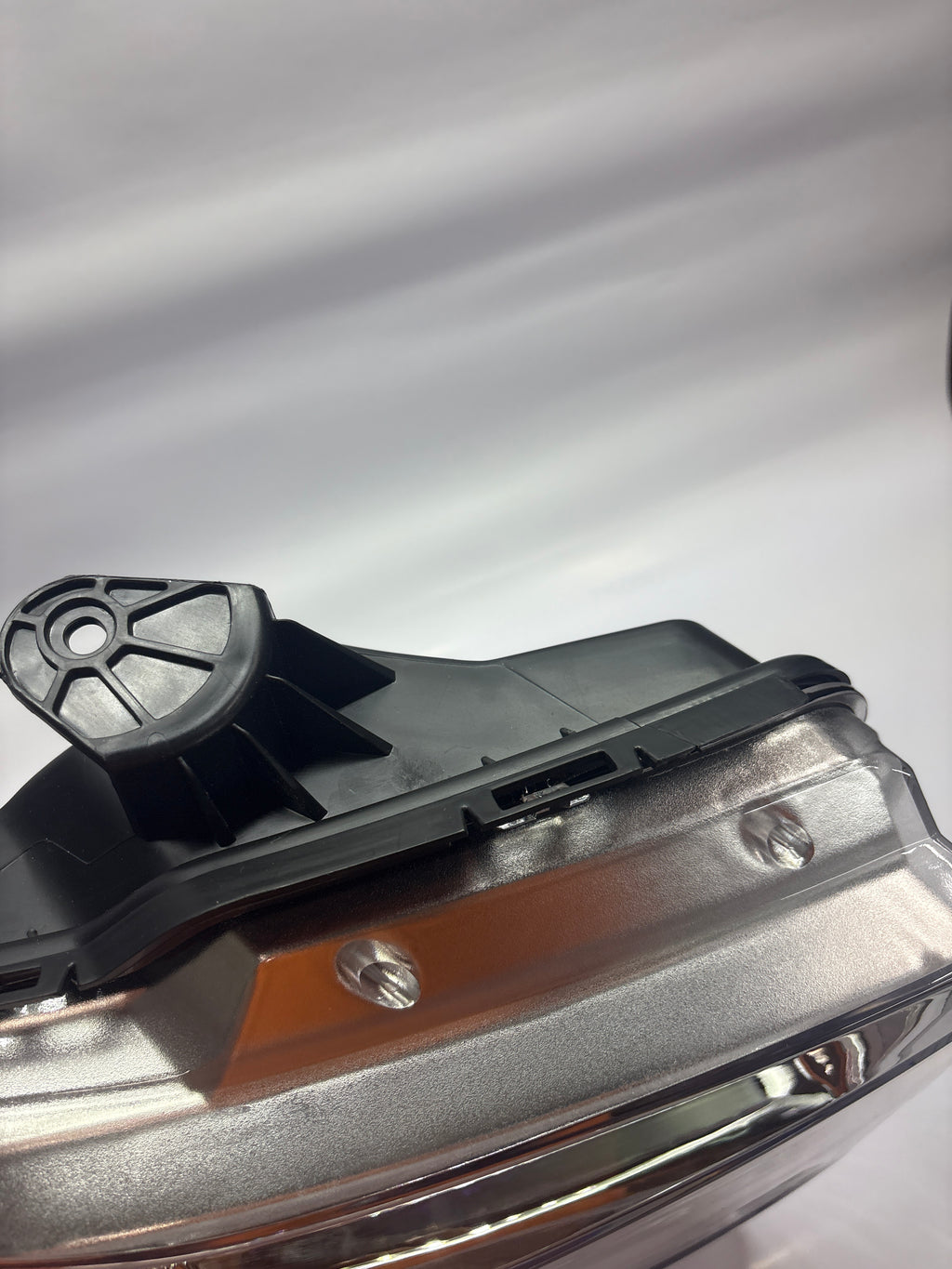 08-26 Ford E-150 E-250 E-350 Van Super Duty Passenger Side Chrome Amber Headlight