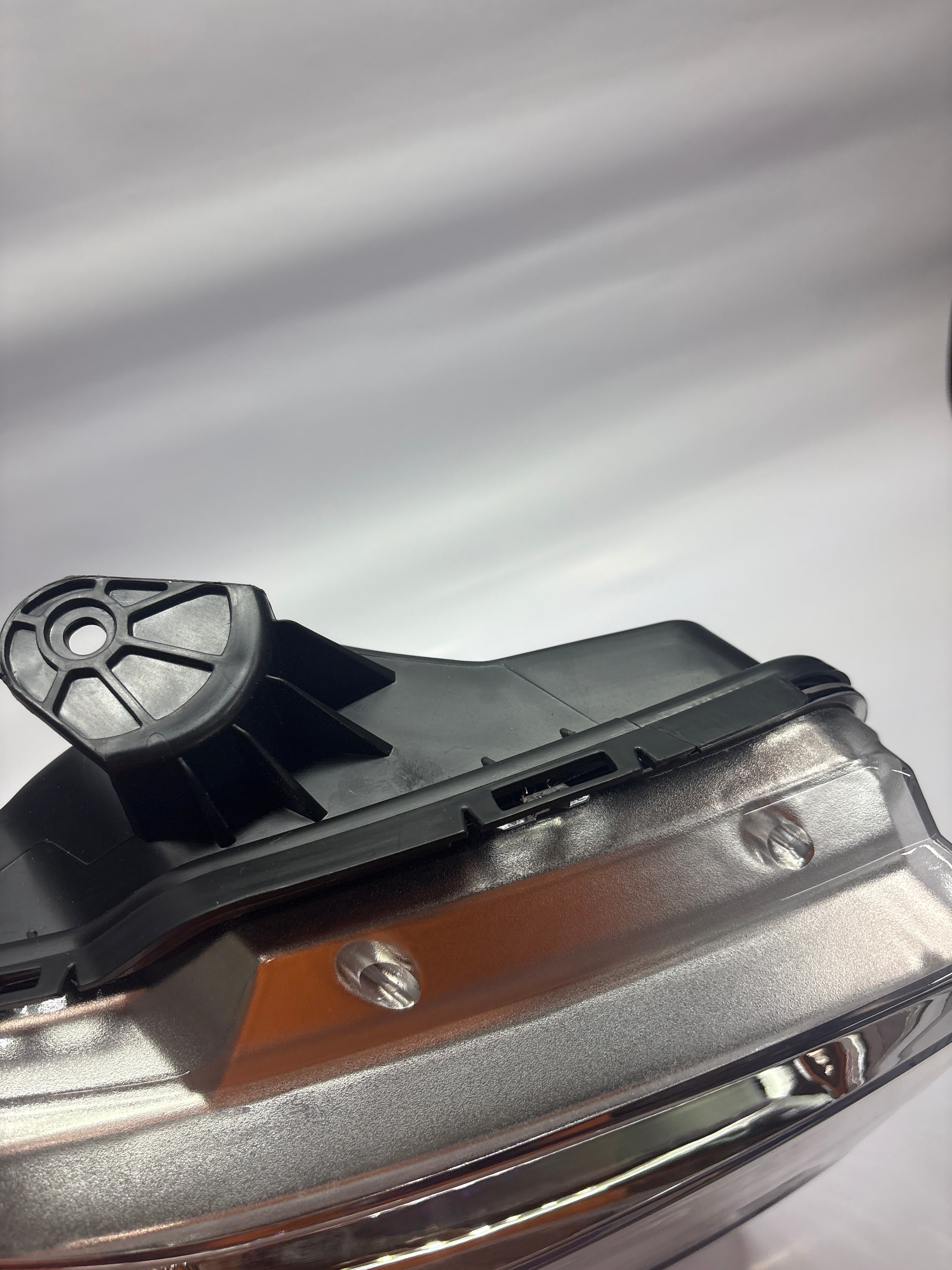08-26 Ford E-150 E-250 E-350 Van Super Duty Passenger Side Chrome Amber Headlight