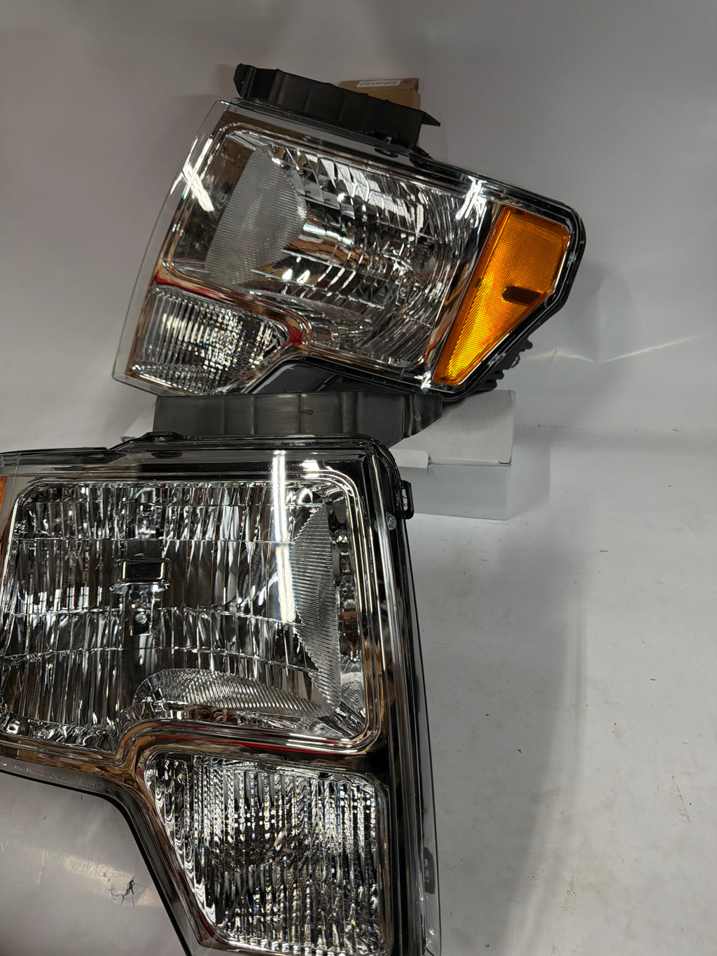 09-14 FORD F-150 CHROME AMBER HEADLIGHTS