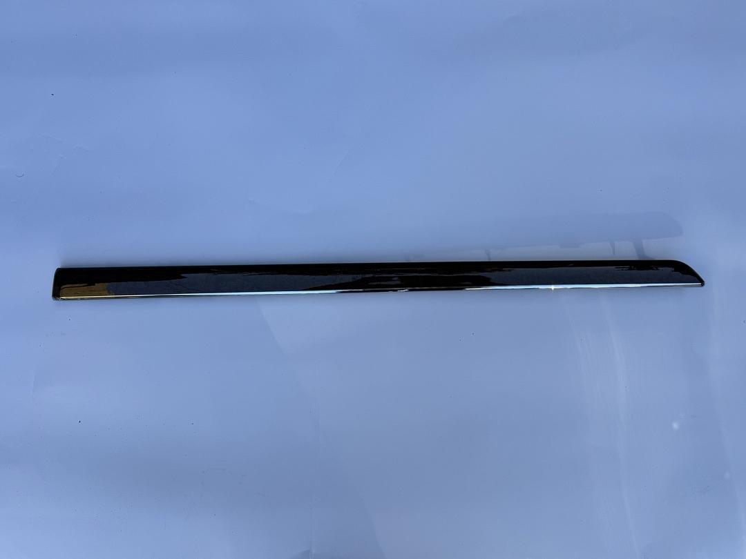 15921380 | 2007 CADILLAC SRX Applique Assembly, Rear Side Door Upper *Sapele