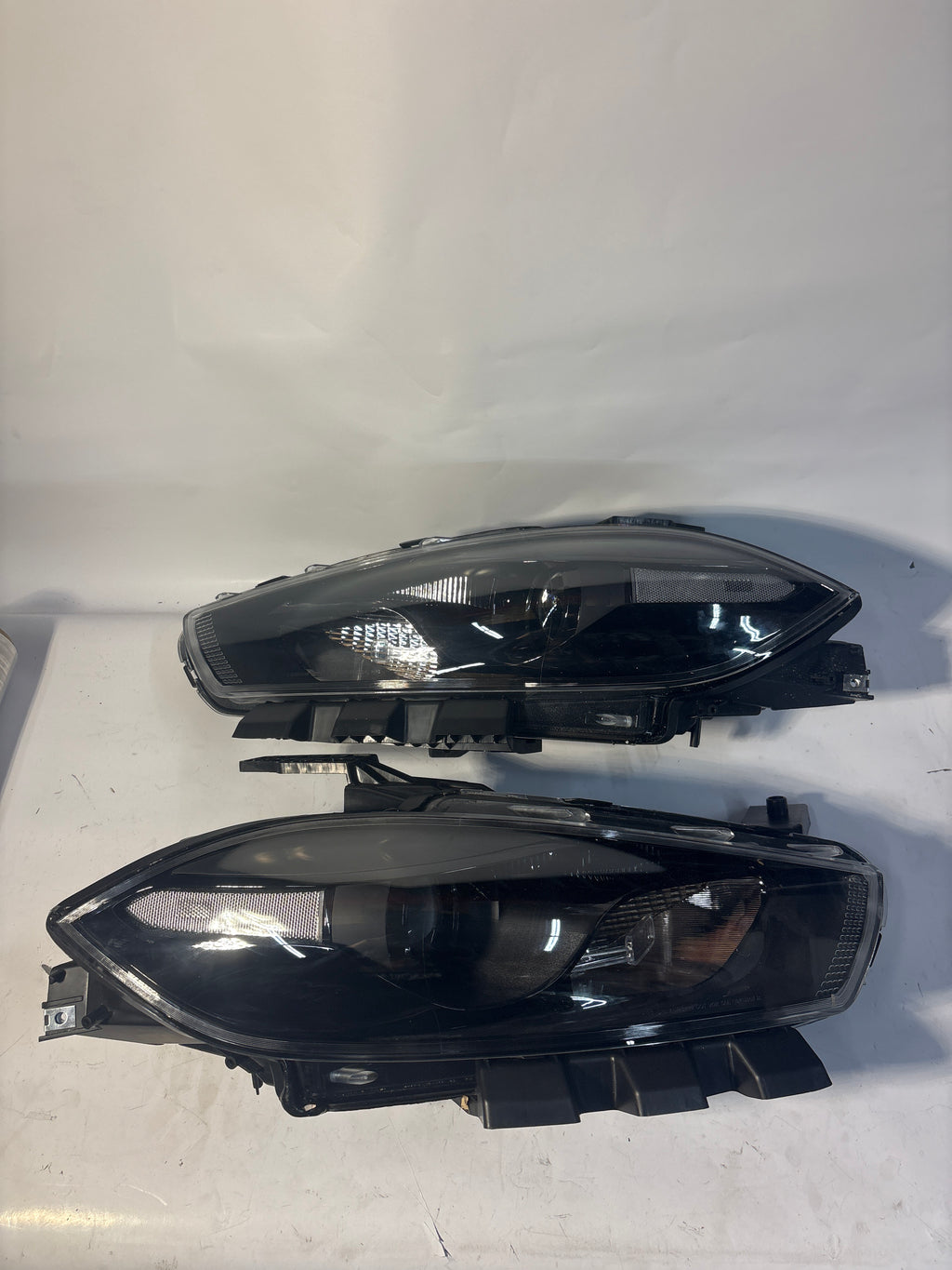 13-16 Dodge Dart Black Clear OE Style Headlights