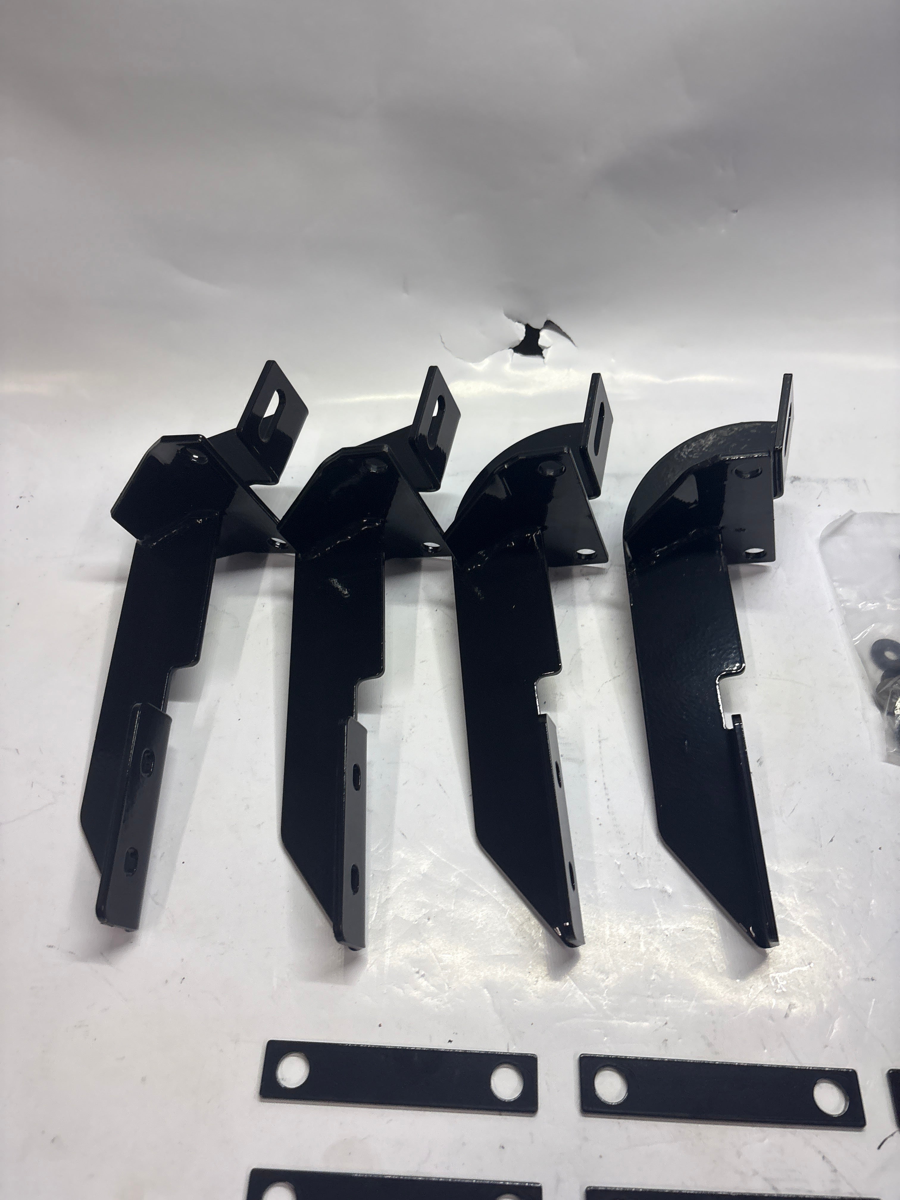 08-13 Jeep Liberty 4pcs Brackets with Hardware 4” 5” 6” Iboards