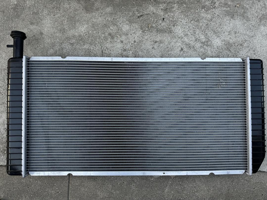 04-16 CHEVY EXPRESS SAVANA 2500 3500 4500 4.8L 4.6L RADIATOR OEM-RA-2791