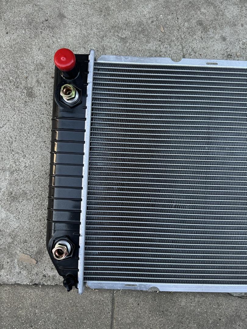 04-16 CHEVY EXPRESS SAVANA 2500 3500 4500 4.8L 4.6L RADIATOR OEM-RA-2791