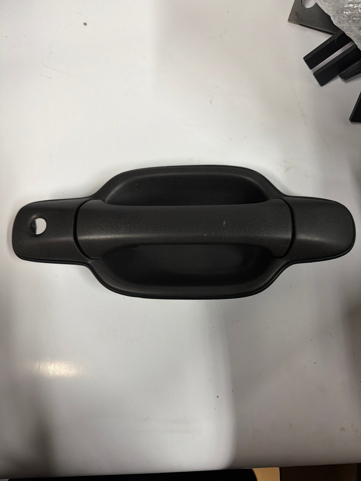 25875522 | Exterior Door Handle Front Right 1 pcs for Chevy Colorado, GMC Canyon,