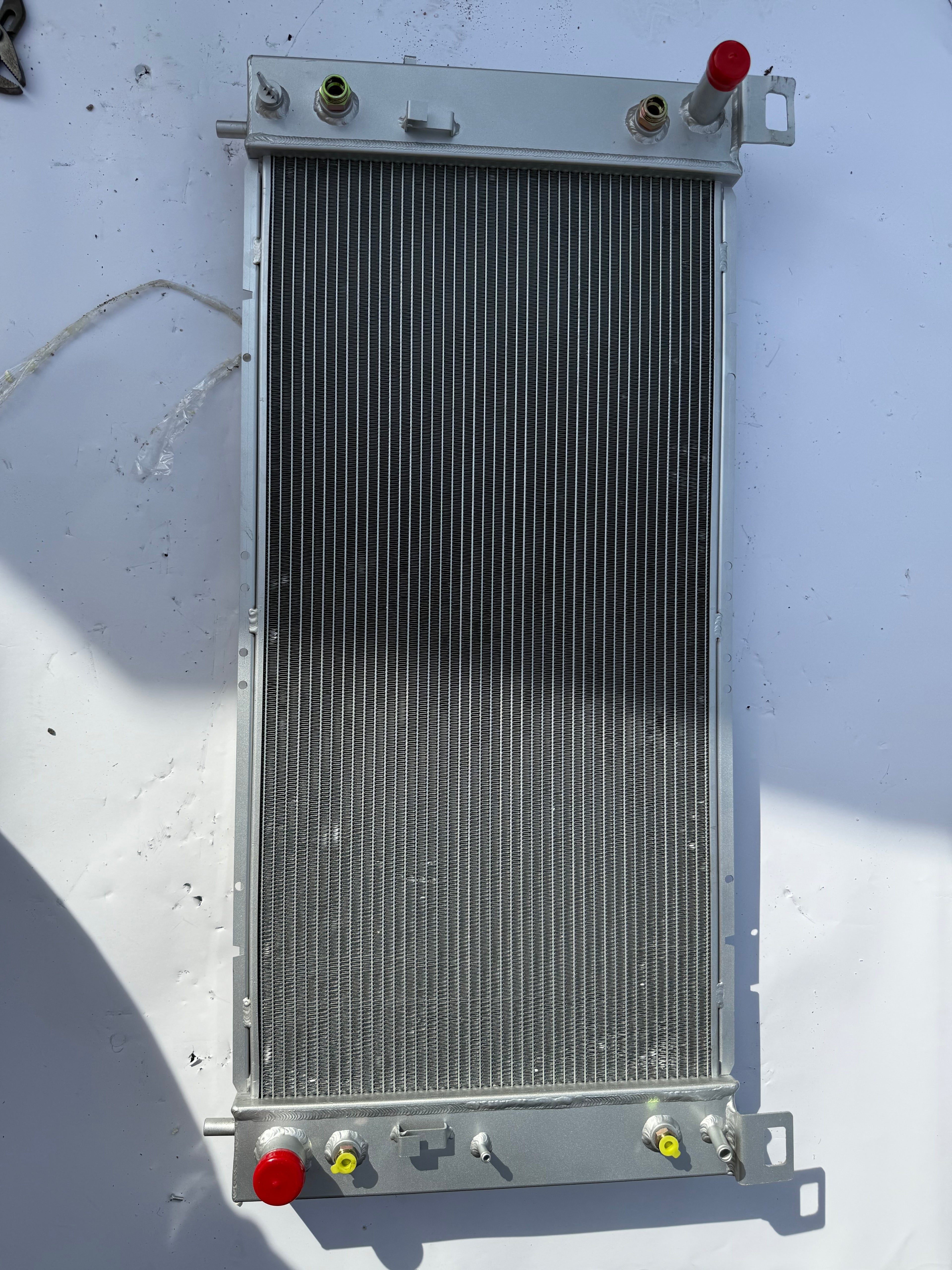 99-13 CHEVROLET SILVERADO / GMC SIERRA 34" CORE FULL ALUMINUM RADIATOR 3-ROW
