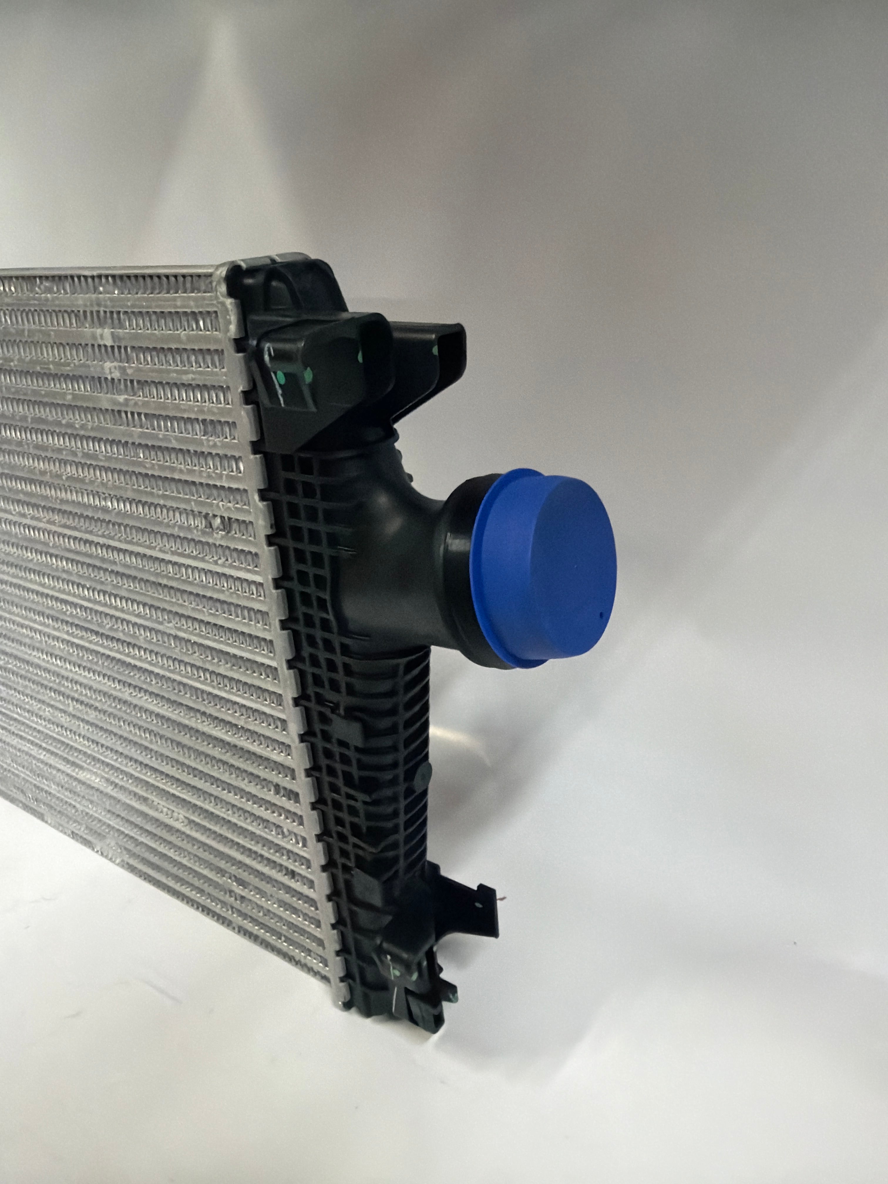20979494 | Intercooler Charge Air Cooler For Buick Regal Chevy Malibu 2013-15 2.0L