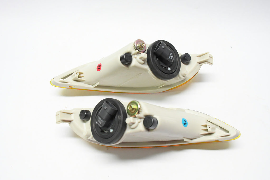 FOG LIGHT WITH SWITCH FOR 02-04 CAMRY / 02-03 SOLARA] LUZ ANTINIEBLA AMBER CON INTERRUPTOR FL-ZTL-139-AM