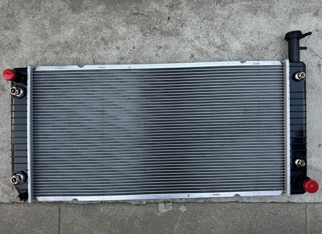 04-16 CHEVY EXPRESS SAVANA 2500 3500 4500 4.8L 4.6L RADIATOR OEM-RA-2791