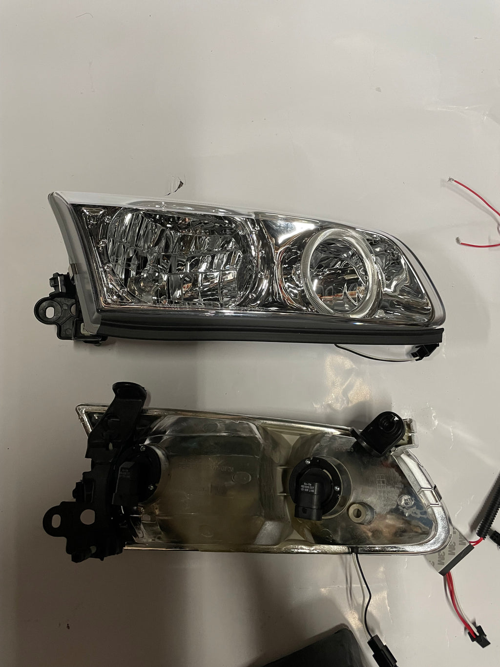 00-01 TOYOTA CAMRY LED HALO SET CHROME CLEAR