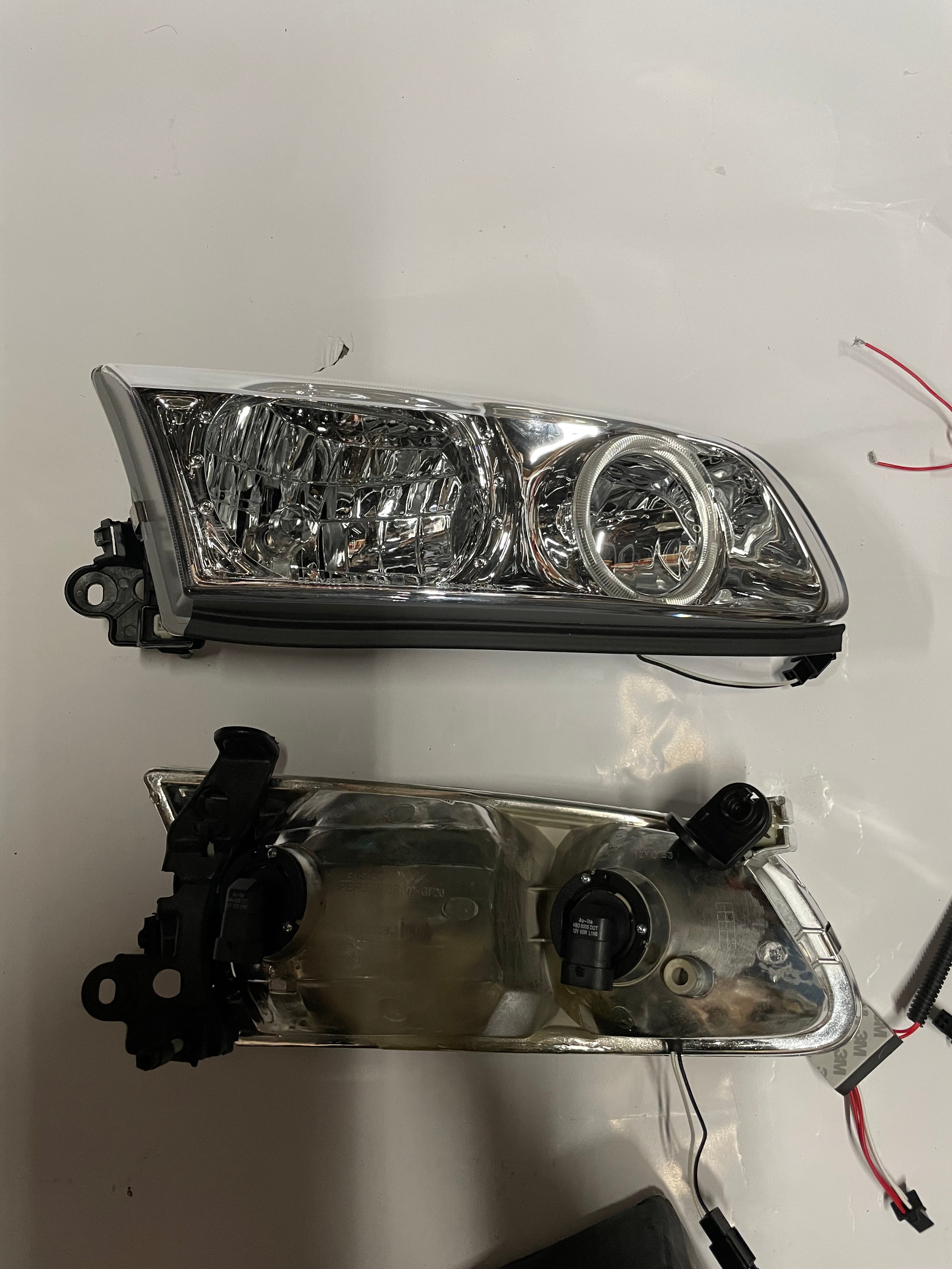 00-01 TOYOTA CAMRY LED HALO SET CHROME CLEAR