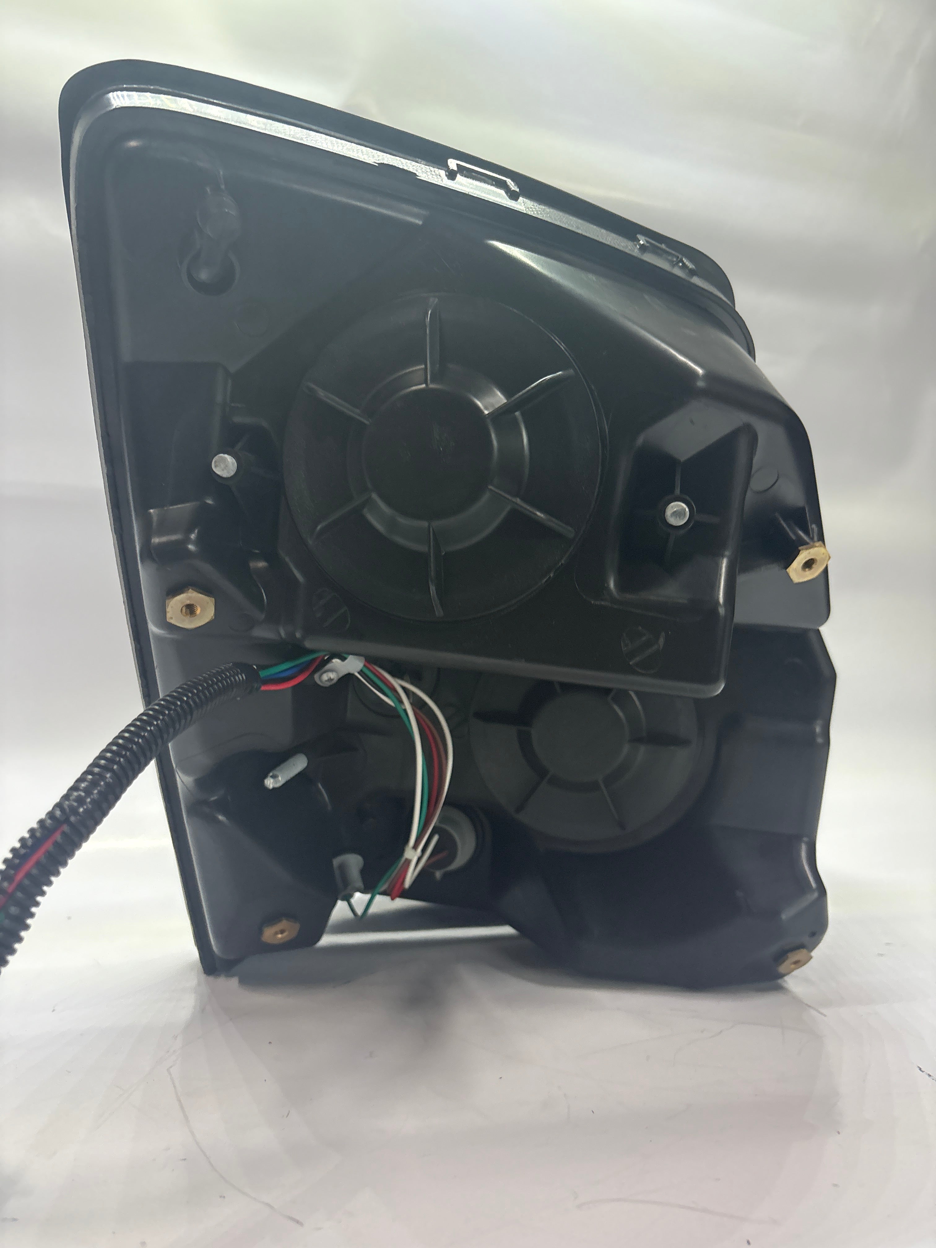 04-17 Volvo VNL Left Driver Side Black Amber Headlight