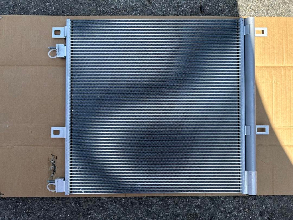 84504267 | 17-21 CADILLAC XT5/ 20-21 XT6/ 19-21 CHEVY BLAZER/ 17-21 GMC ACADIA RADIATOR #84504267