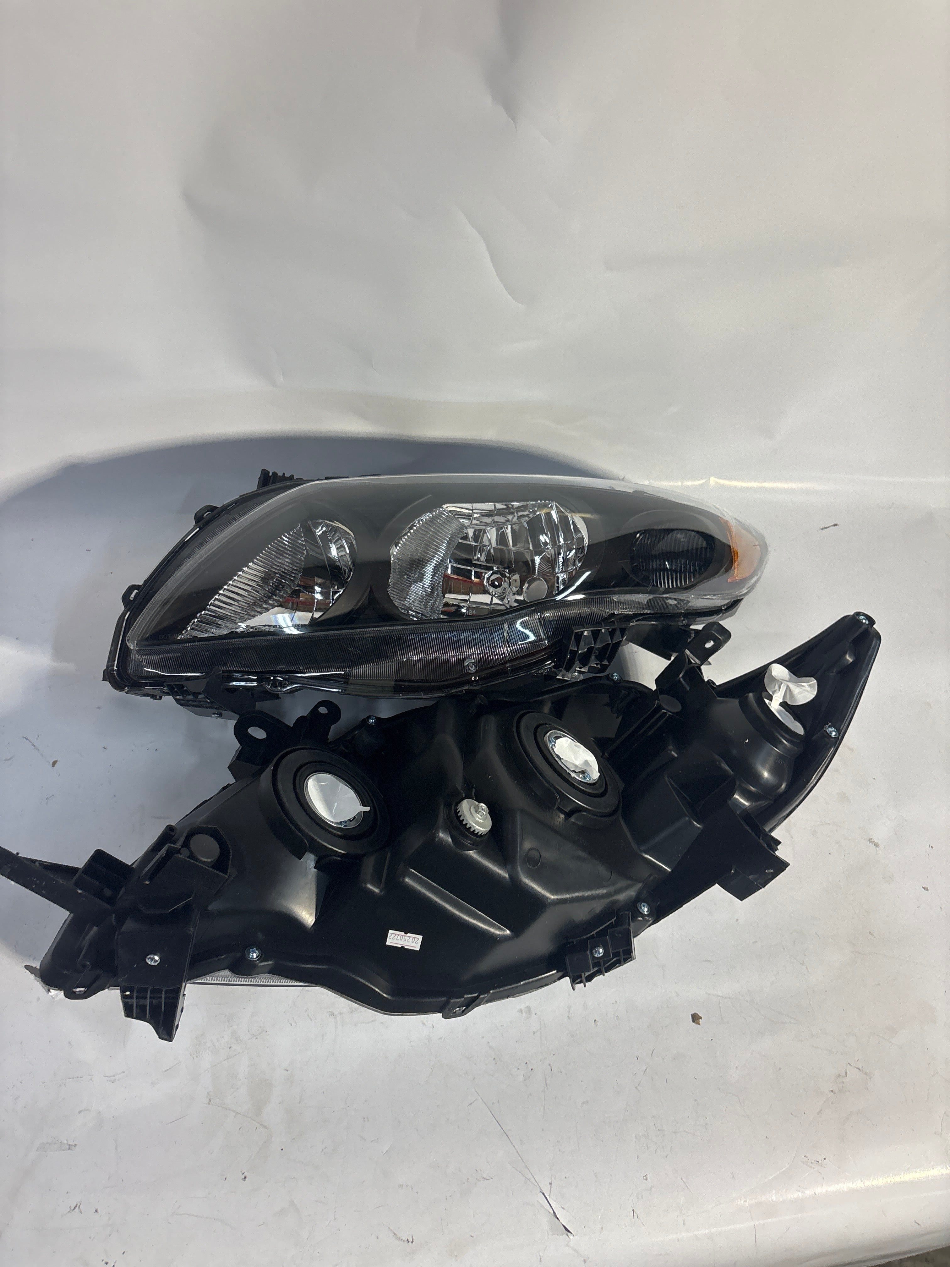 09-10 Toyota Corolla Black Amber Headlights
