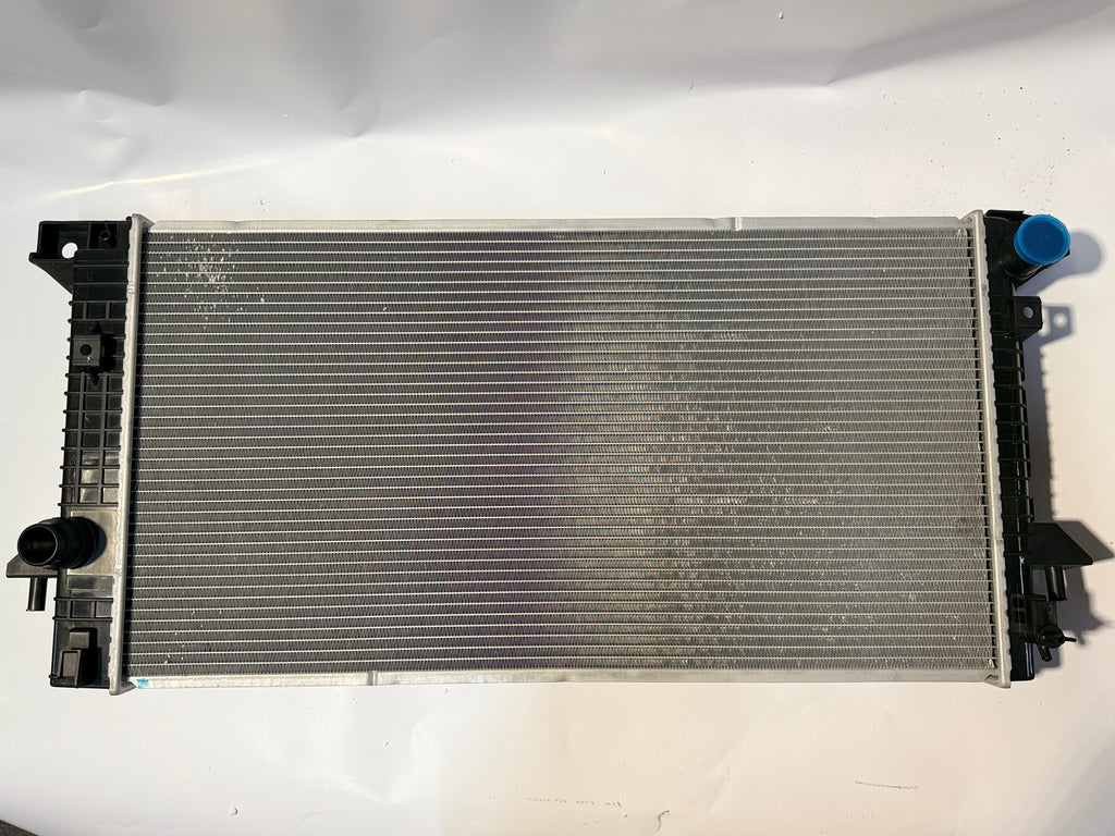 15-20 FORD F150 / 15-21 EXPEDITION LINCOLN NAVIGATOR RADIATOR OE STYLE OEM-RA-13226