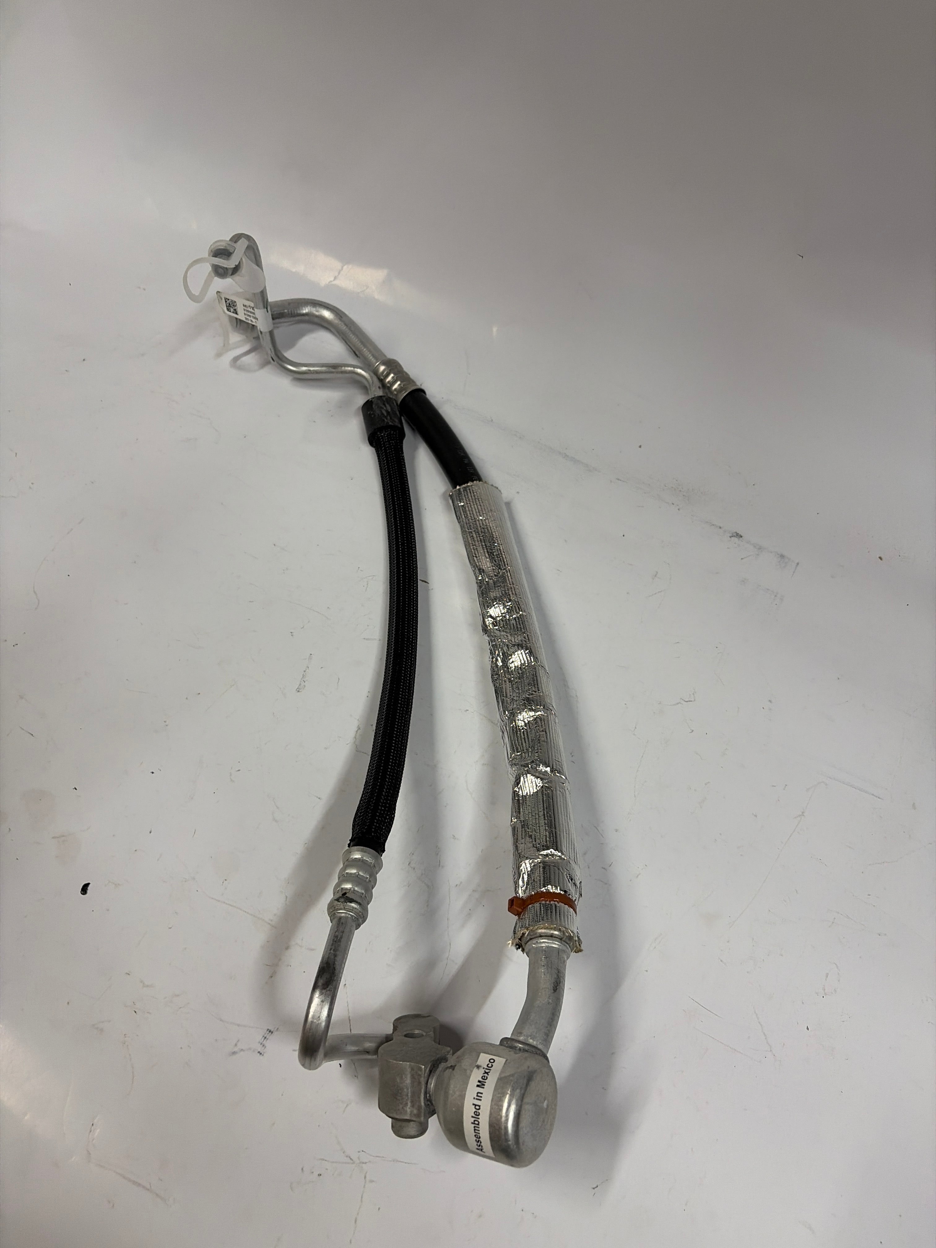 84571101 For 2018-2024 Chevy Equinox GMC Terrain 1.5L A/C Hose Assembly 84794652 4813474