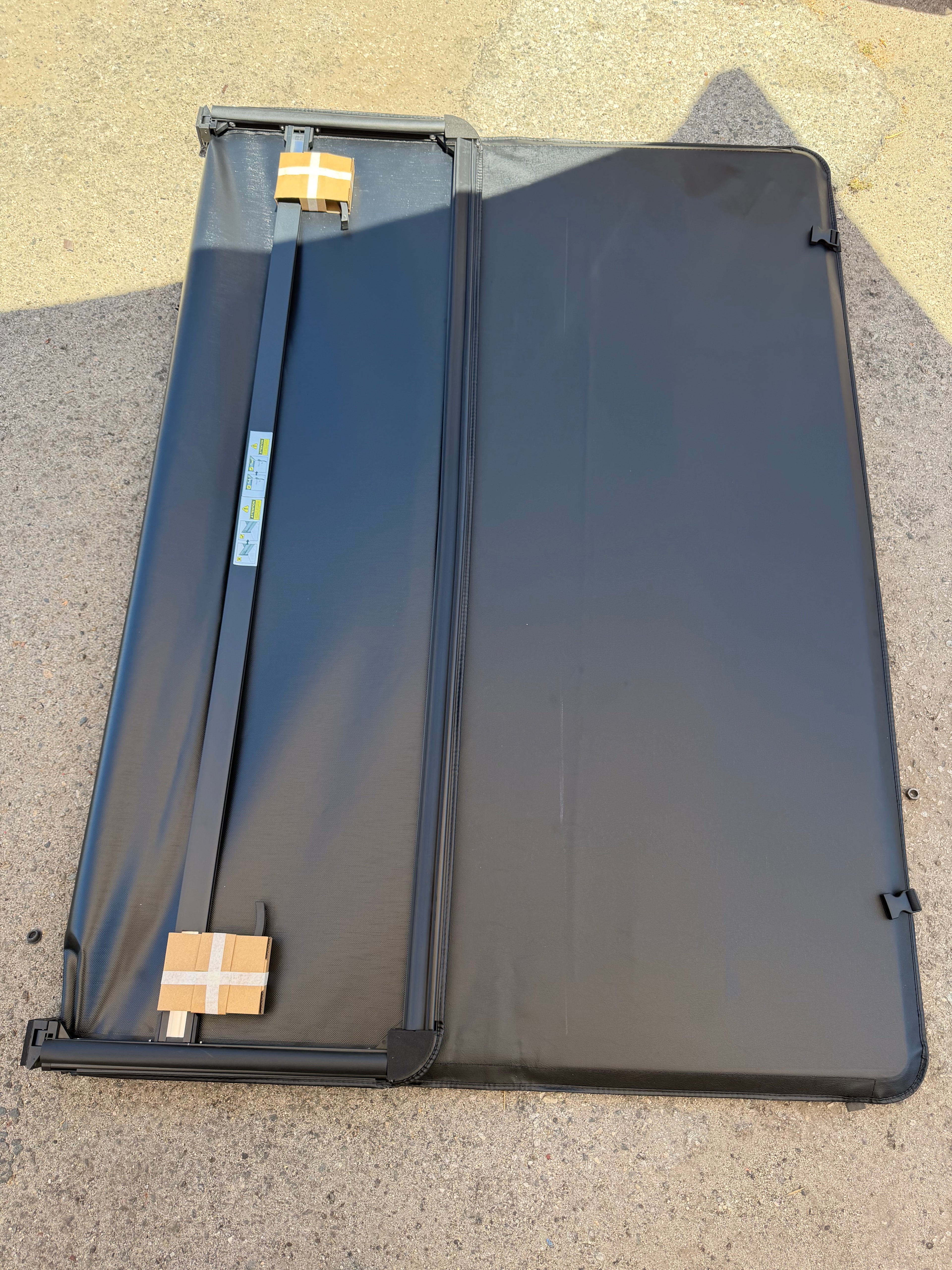 05-15 TOYOTA TACOMA 5FT PICKUP TRUCK REAR TRUNK BED SOFT TRI-FOLD ADJUSTABLE TONNEAU COVER