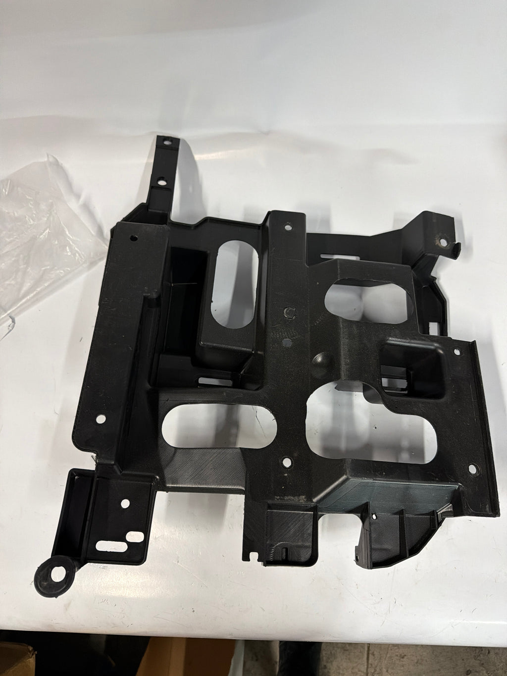Single Left 03-06 chevy silverado Headlamp Headlight Mount Bracket Compatible