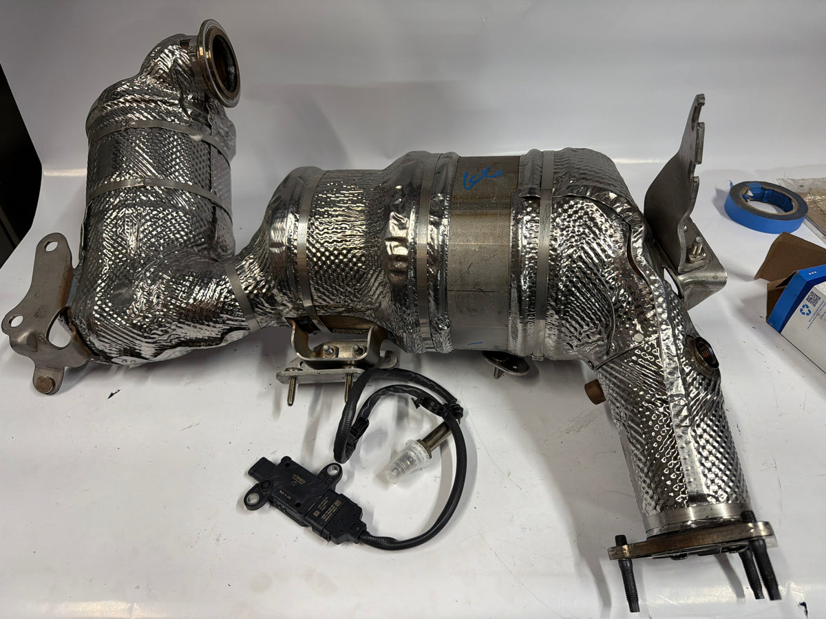 40009609 Catalytic converter diesel v6 Silverado Tahoe sierra suburban