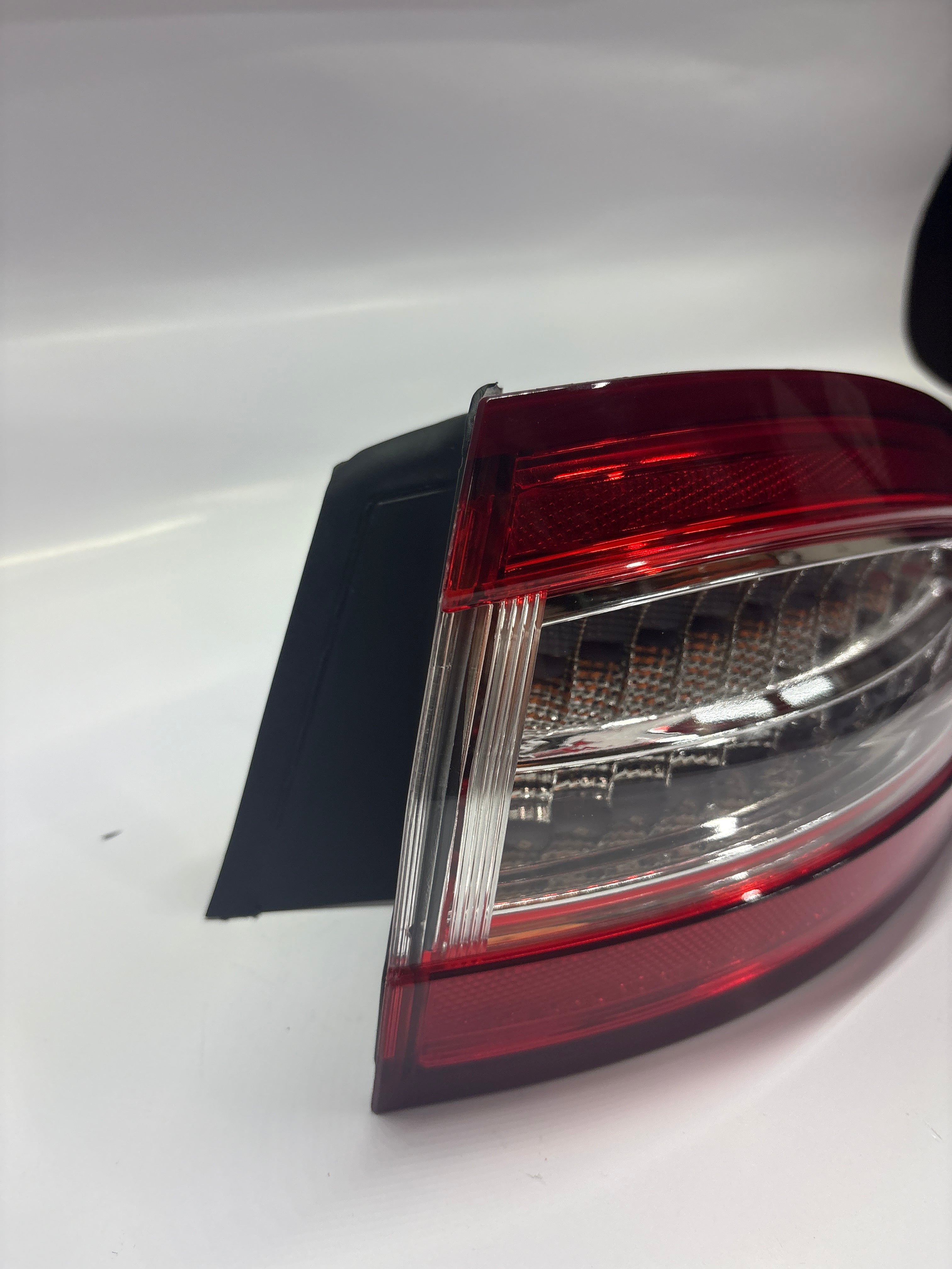 13-16 Ford Fusion Right Side Passenger Side LED Taillight OE Style