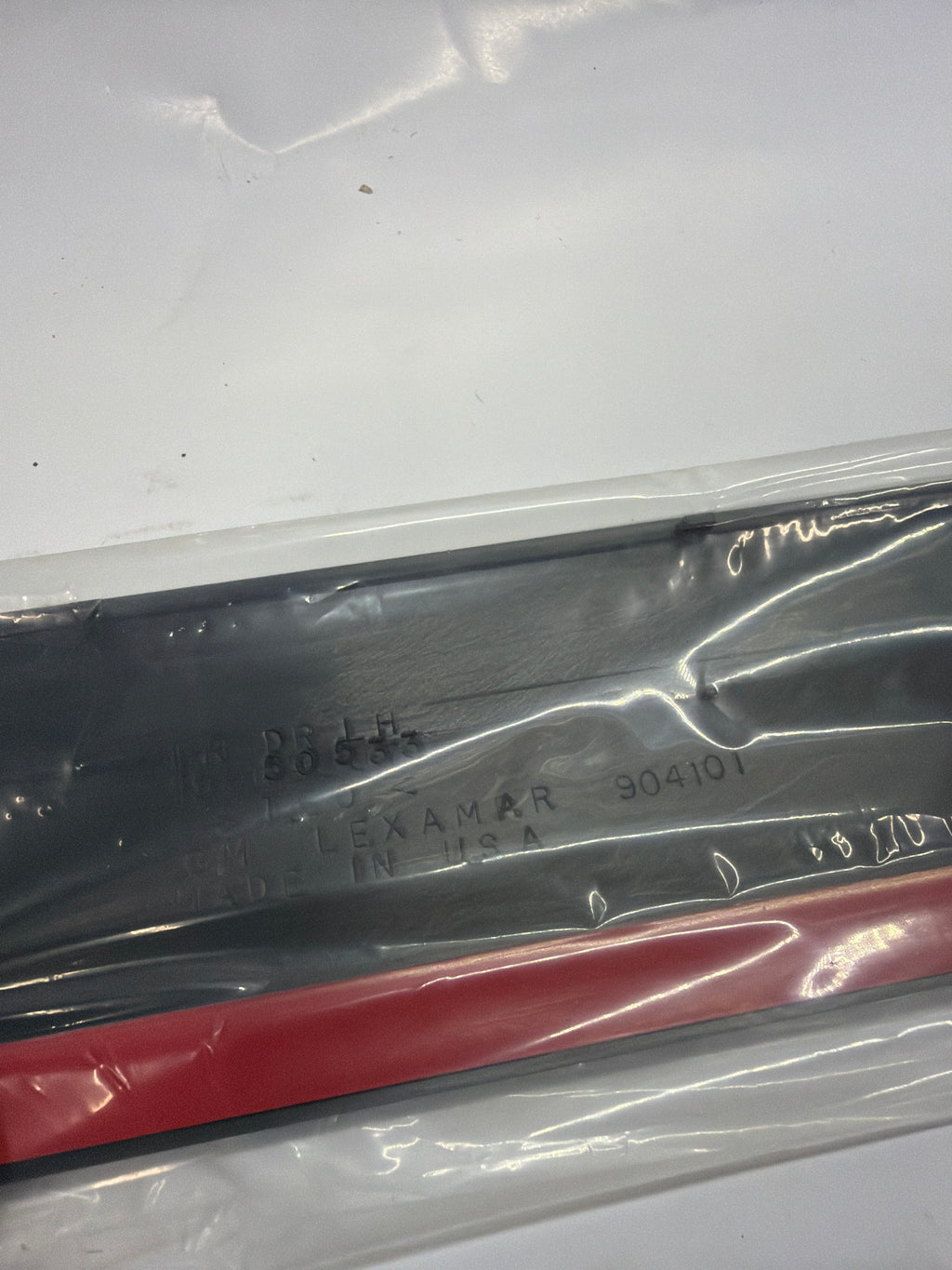 15950533 2010-2014 YUKON XL SILVERADO SIERRA 2500 HD DOOR MOLDING REAR DRIVER SIDE WITH CHROME
