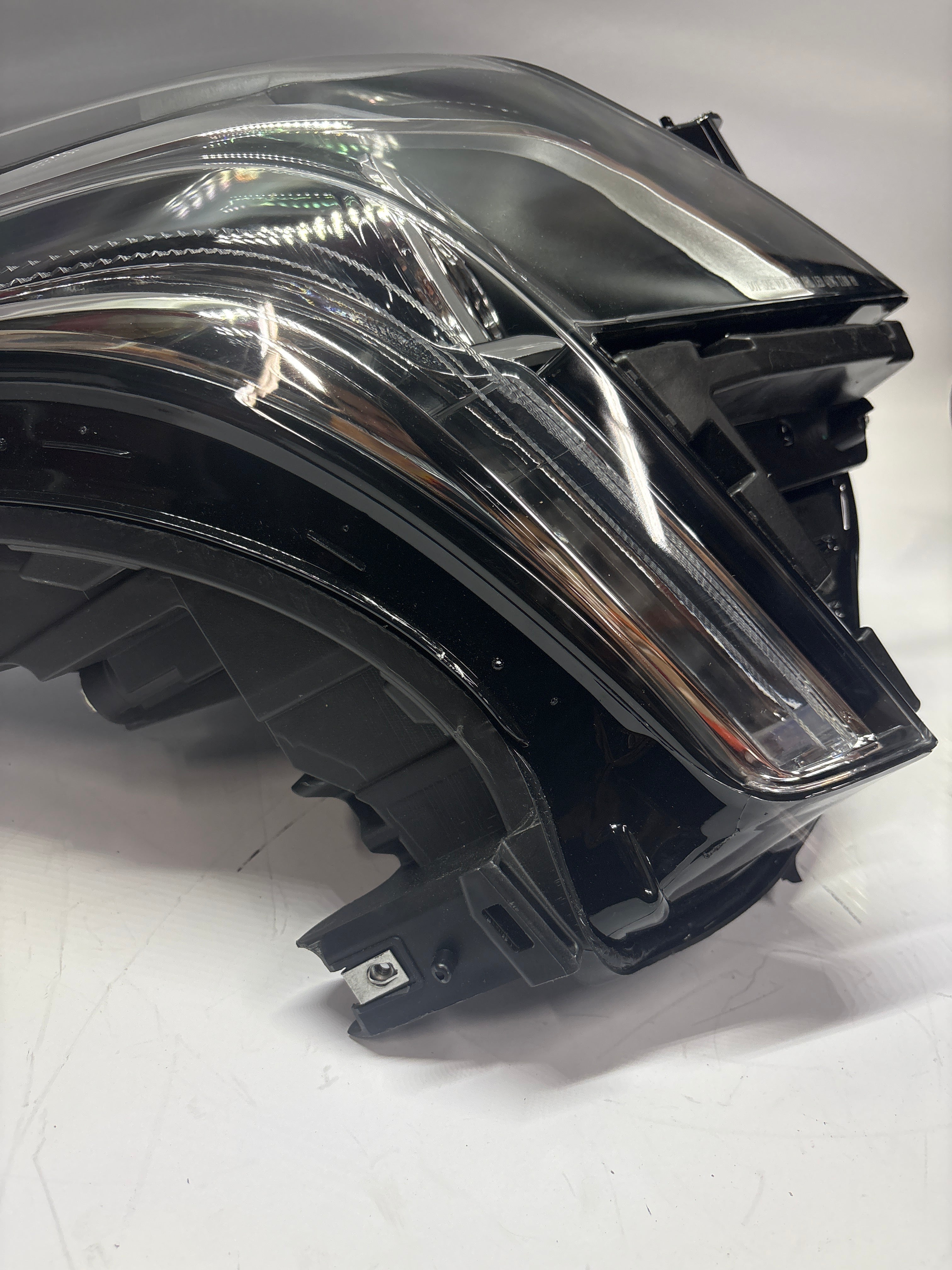 17-19 Cadillac XT5 Right Passenger Side OE Style LED DRL Projector Headlight