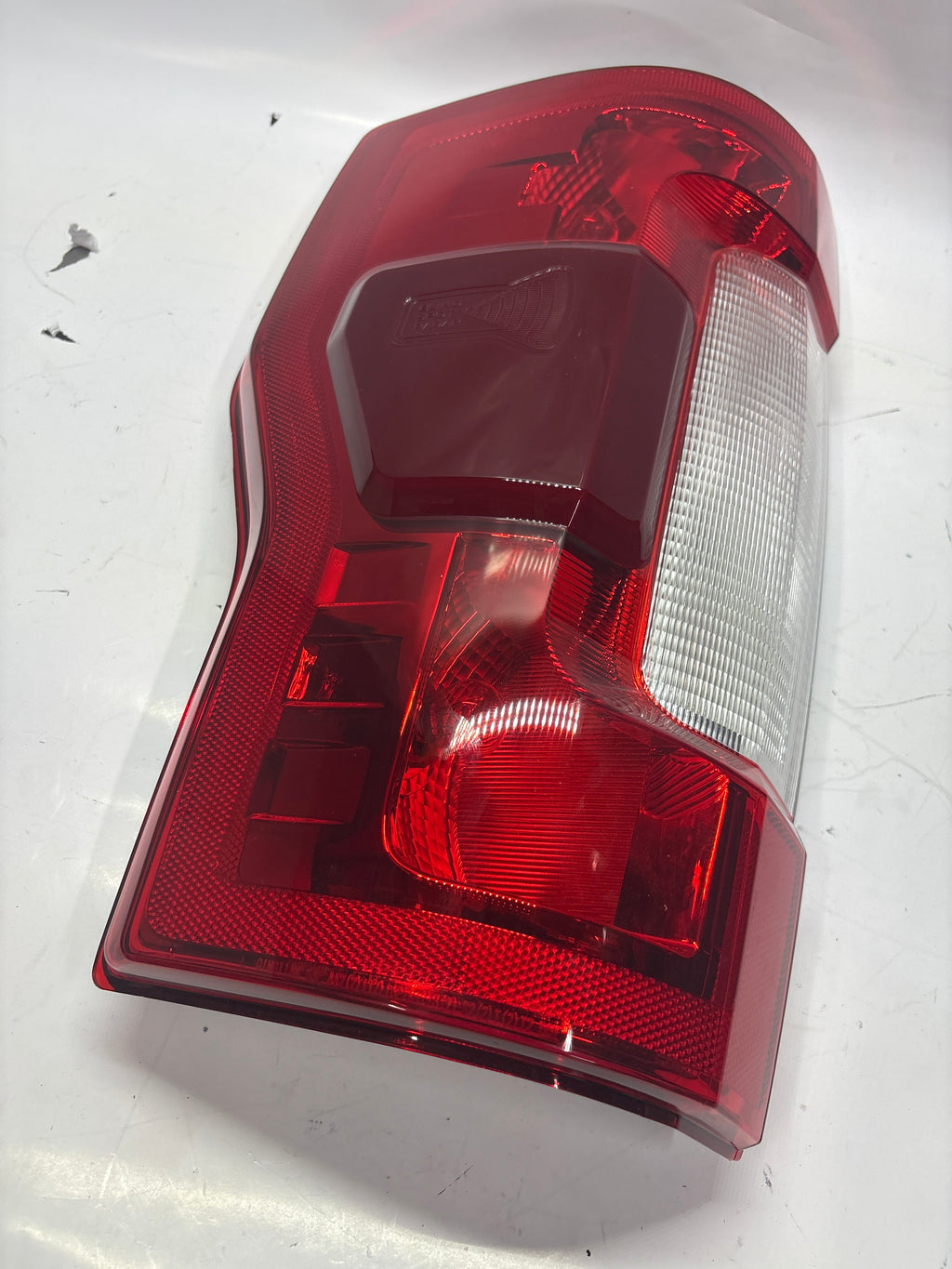 OEM-TL-074-L 2017 to 2019 Ford F250 F350 F450 Super Duty Left Driver taillight