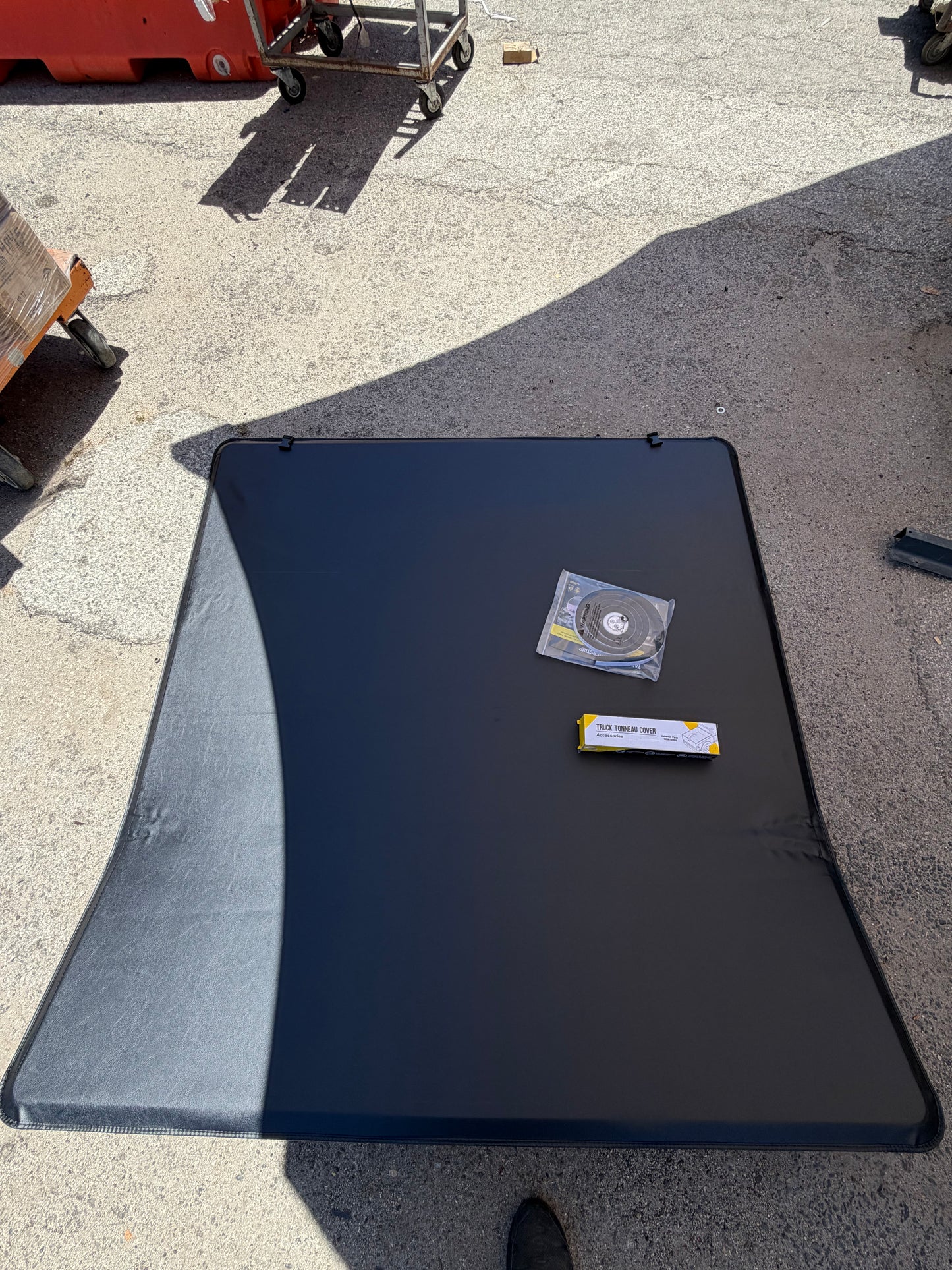05-15 TOYOTA TACOMA 5FT PICKUP TRUCK REAR TRUNK BED SOFT TRI-FOLD ADJUSTABLE TONNEAU COVER