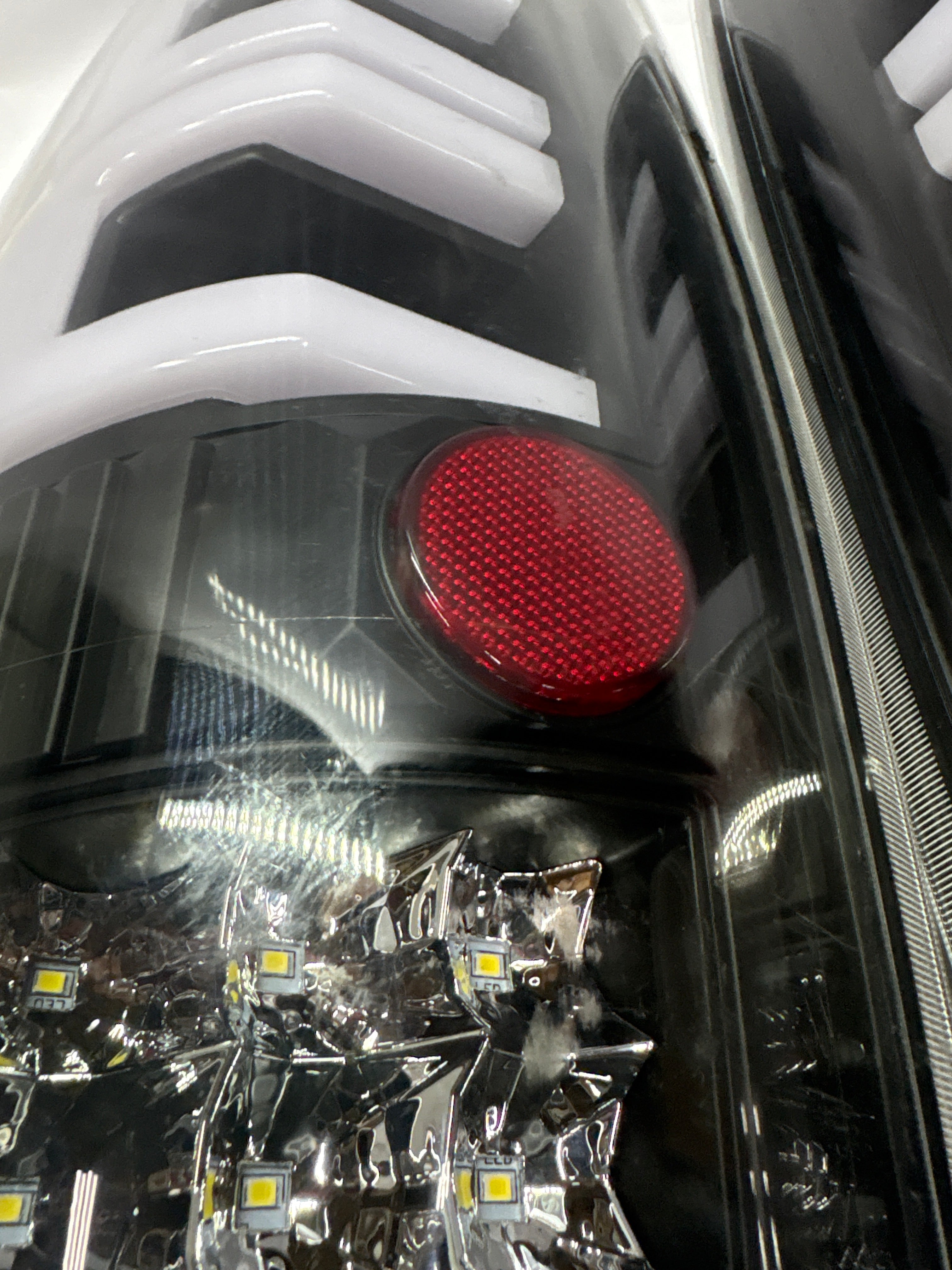 Open Box TL-F15004-LED-3D-BK-CL 04-08 Ford F-150 Black Clear 3D Led Taillights