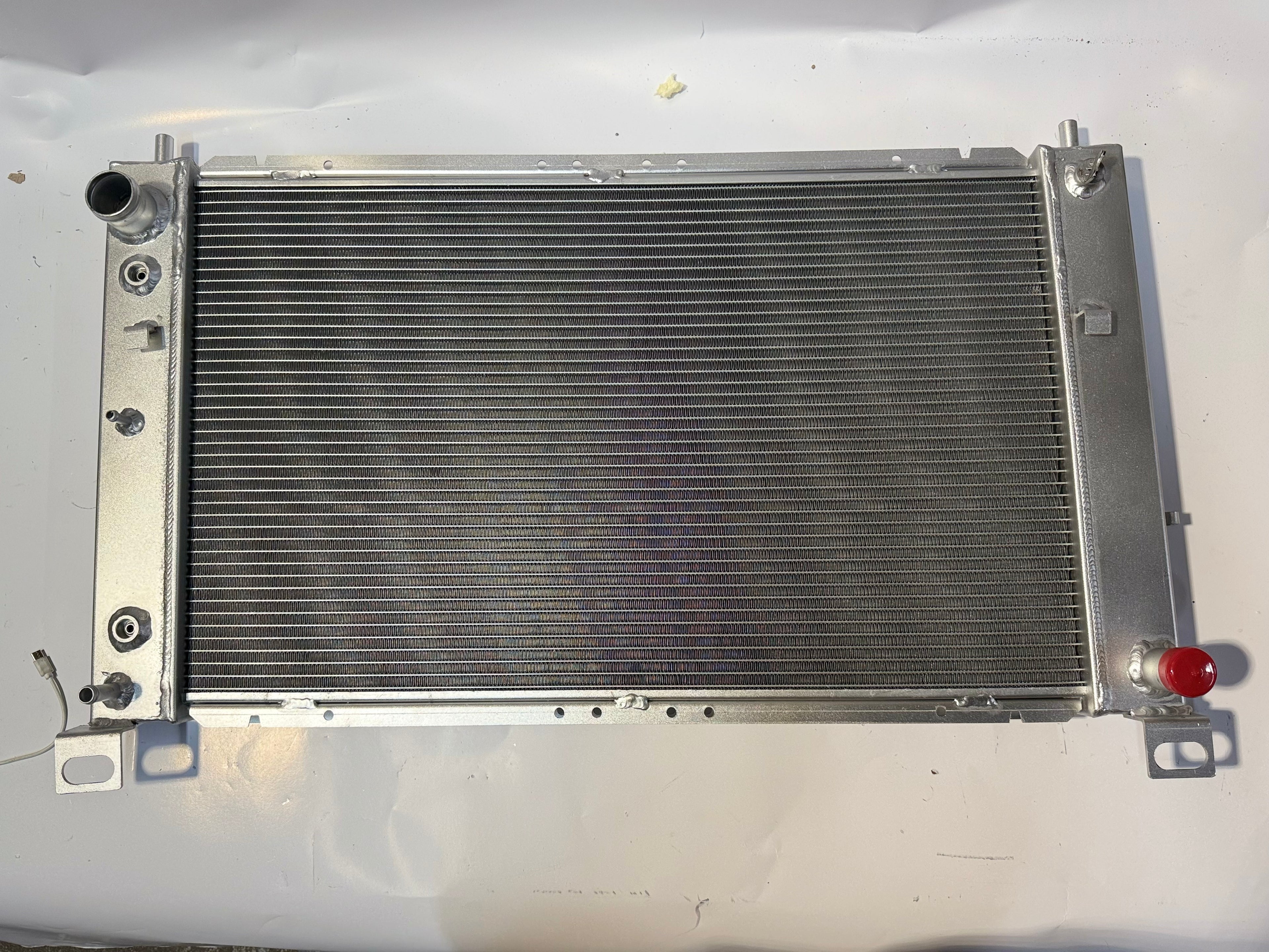 00-07 GMC YUKON 00-06 GMC YUKON XL 1500 99-06 GMC SIERRA 1500 SILVERADO 99-00 GMC SIERRA 2500 02-05 CADILLAC ESCALADE 2-ROW FULL ALUMINUM RADIATOR RA-SILVERADO99-2