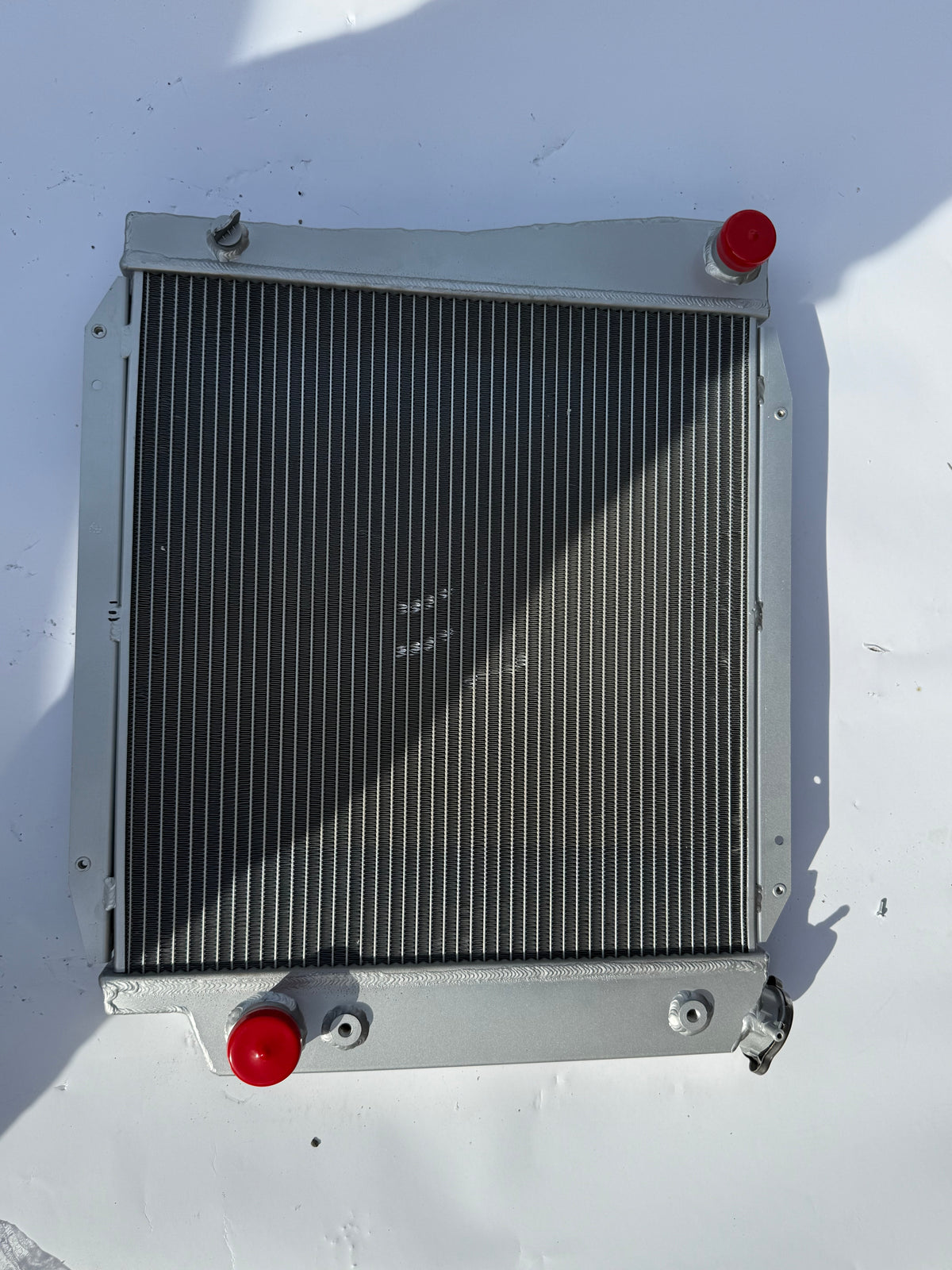66-77 FORD BRONCO 3-ROW FULL ALUMINUM RADIATOR