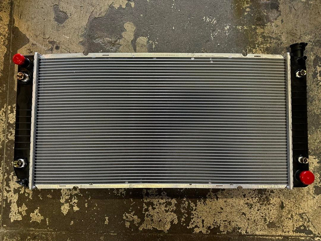 1-ROW OE STYLE BOLT-ON ALUMINUM CORE RADIATOR COMPATIBLE WITH 94-99 C/K1500 2500 3500  OEM-RA-1693