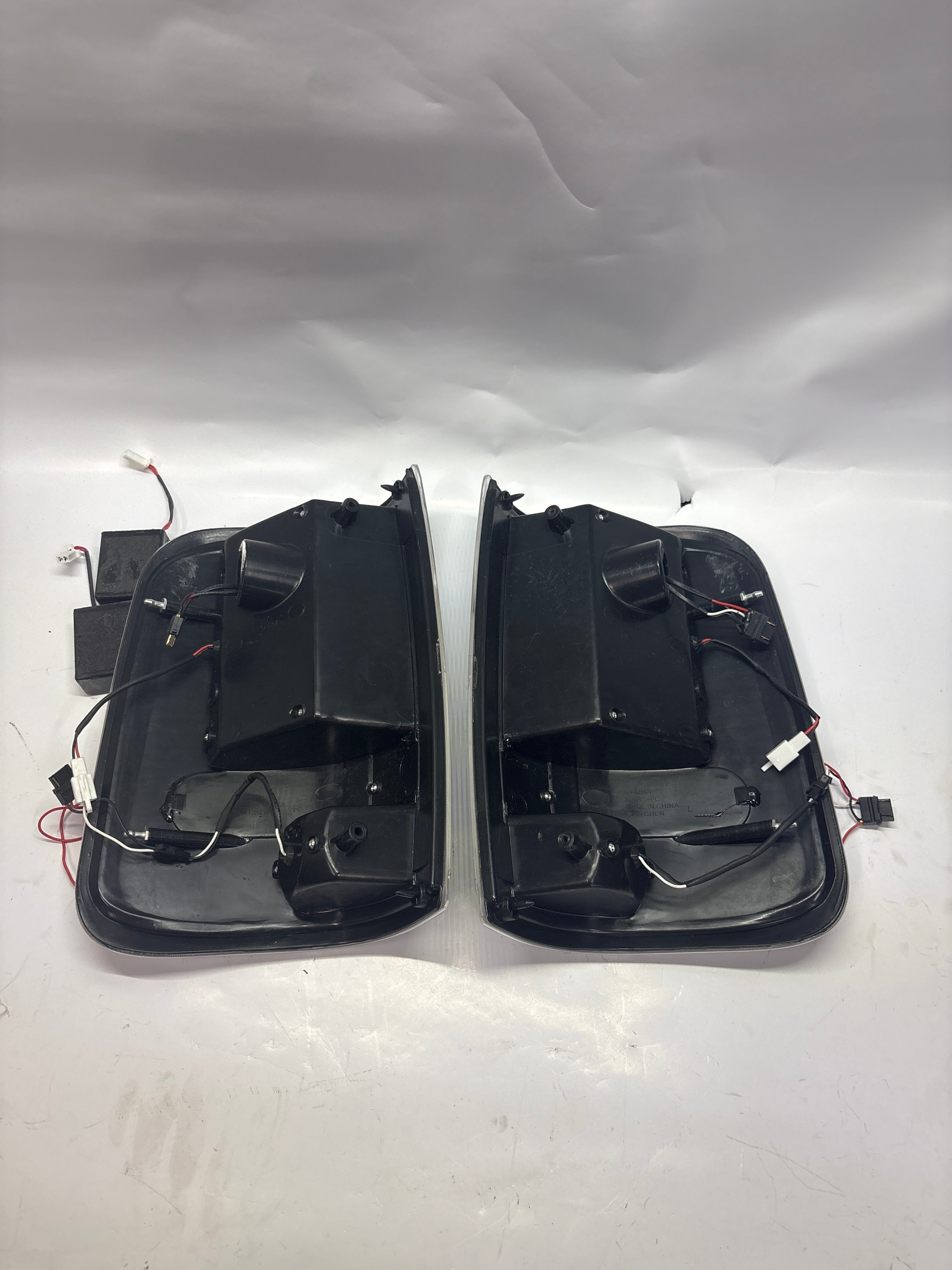 Open Box TL-F15004-LED-3D-BK-CL 04-08 Ford F-150 Black Clear 3D Led Taillights