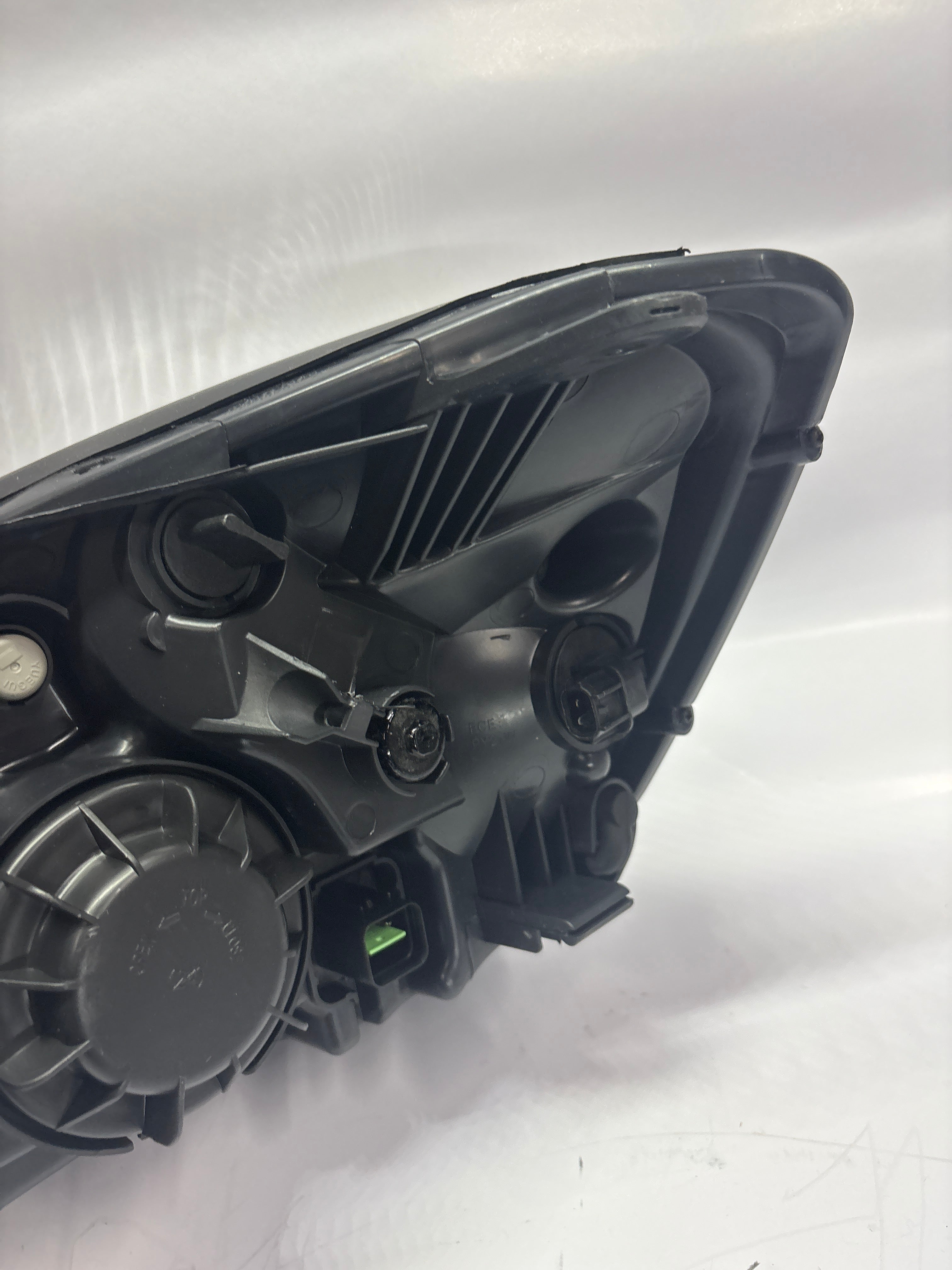 06-08 Kia Rio / Rio5 Chrome Clear Right Passenger Side Headlight