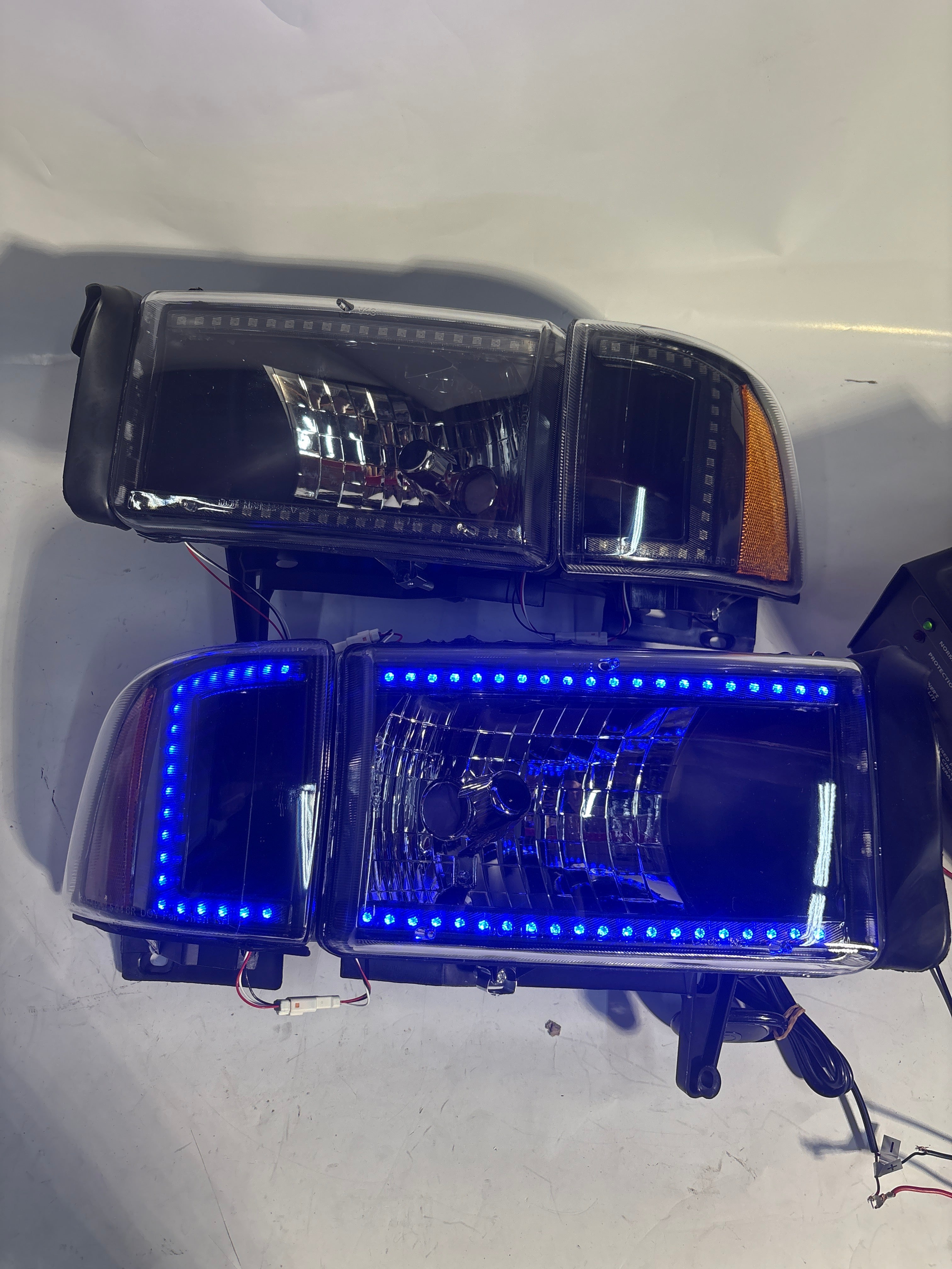 94-01 Dodge Ram 1500 94-02 Dodge Ram 2500 RBG Black Amber Headlights