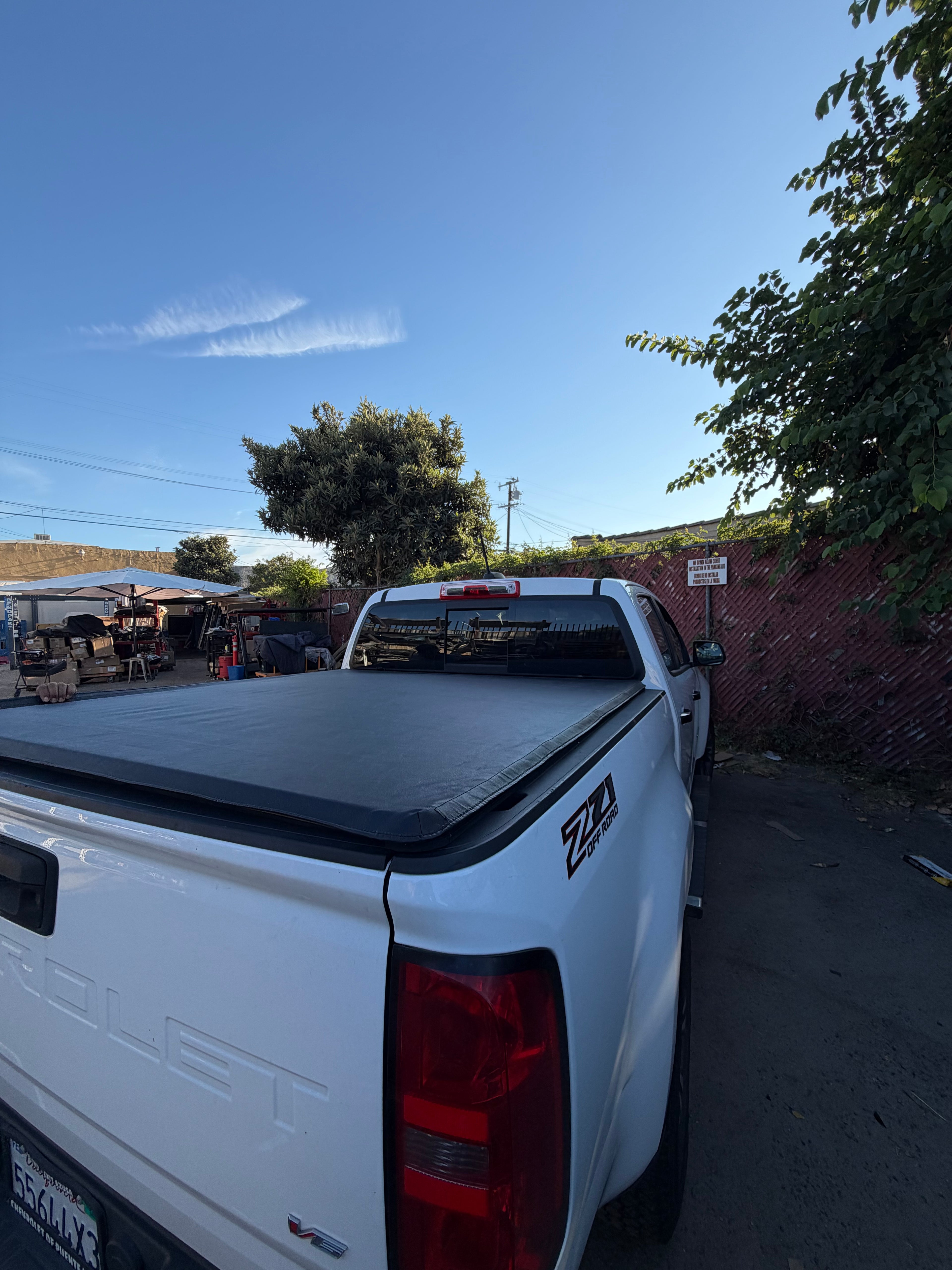 05-15 Tacoma with 5' soft Bed roll up cover 63” L 65” W