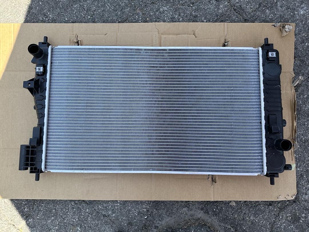 22809072 | 14-17 BUICK REGAL RADIATOR OEM 22809072