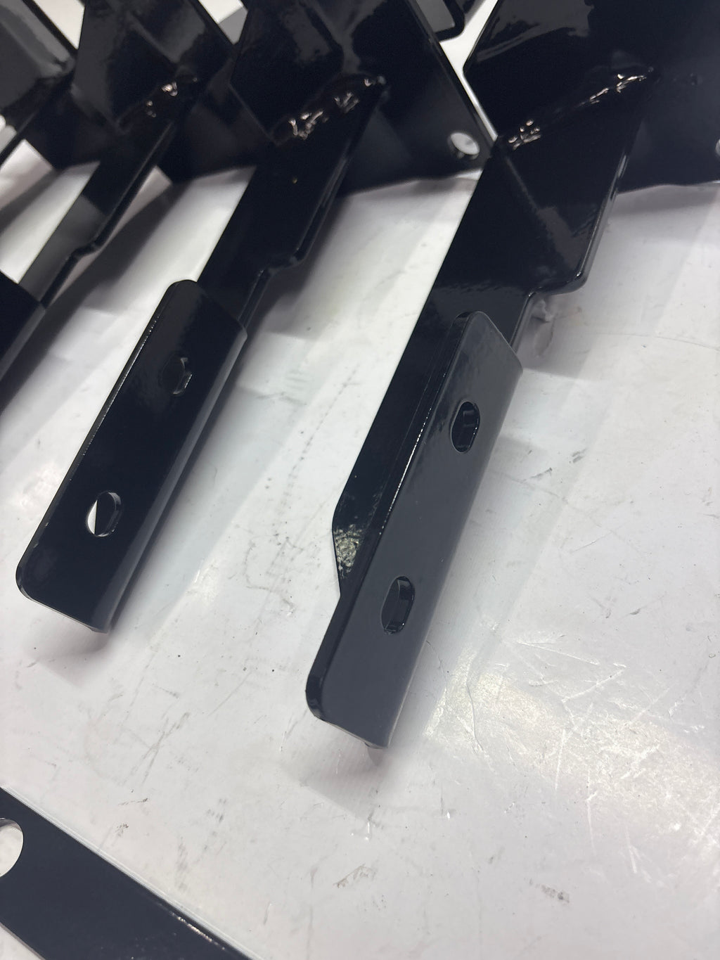 08-13 Jeep Liberty 4pcs Brackets with Hardware 4” 5” 6” Iboards
