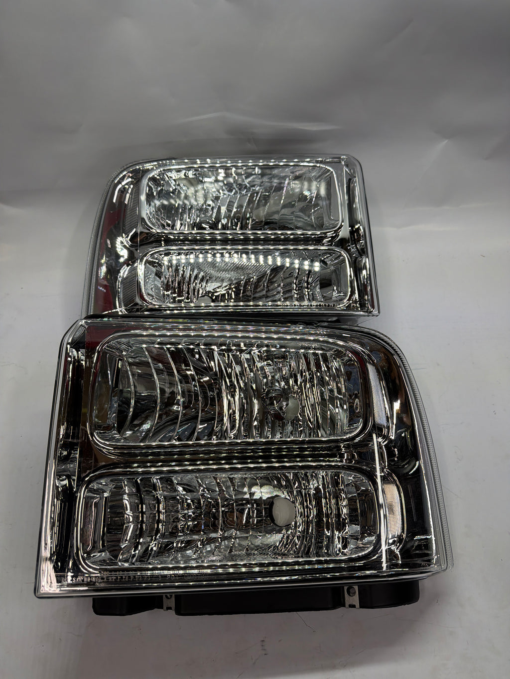 HL-OH-FSD05-CH-CL 05-07 Ford F250 F350 Chrome Clear Headlights