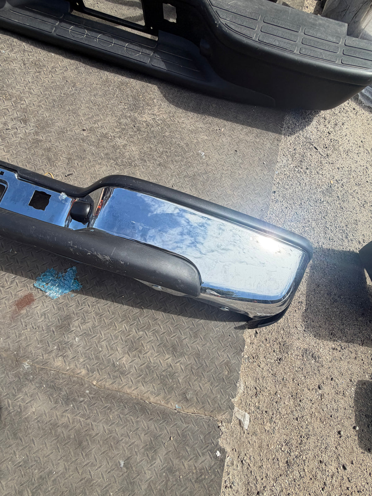 AS IS BUMPER FOR 99-06 CHEVY SILVERADO AND GMC SIERRA REAR CHROME WITH BRACKETS AND HARDWARE AVAILABLE