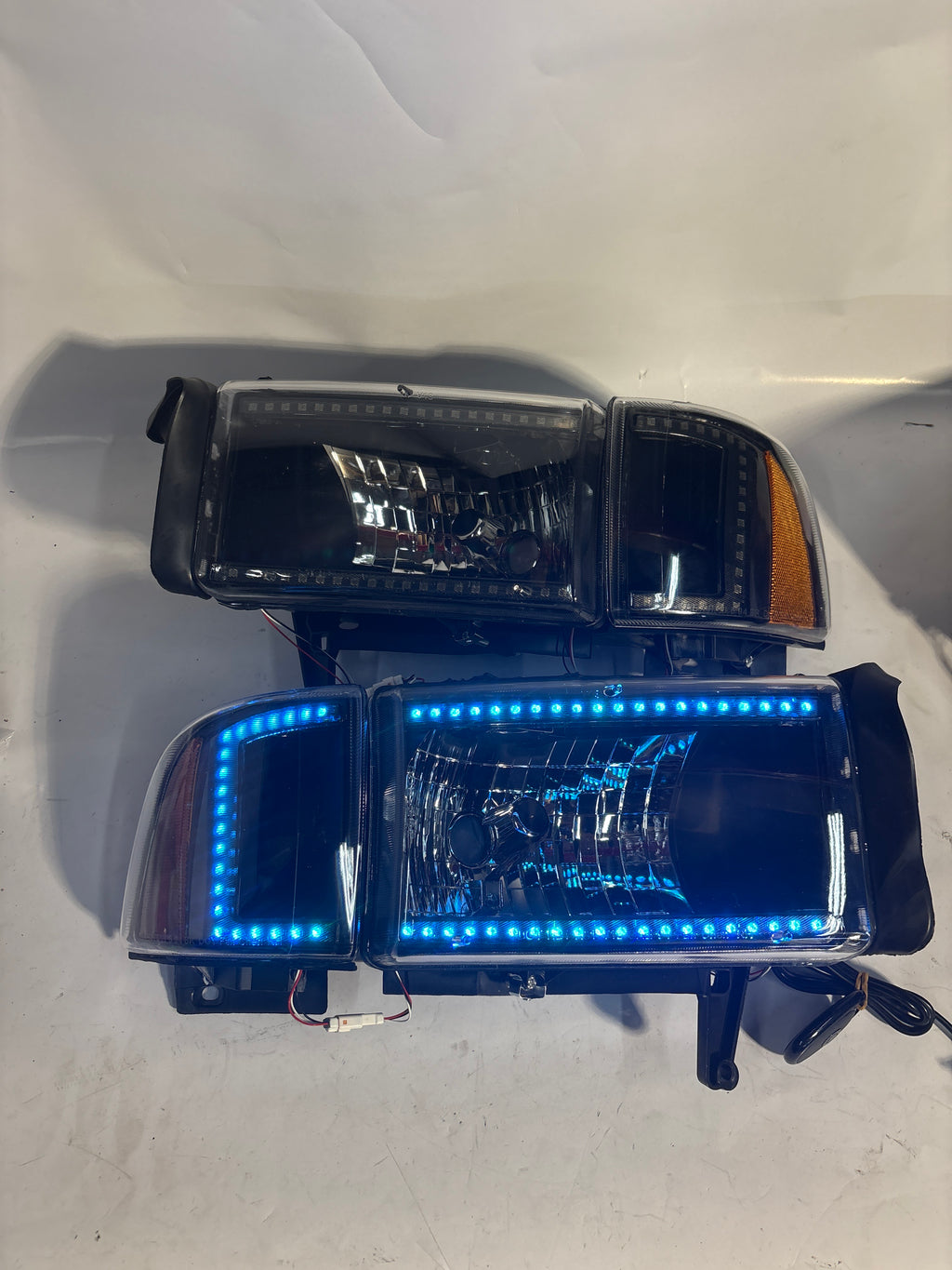 94-01 Dodge Ram 1500 94-02 Dodge Ram 2500 RBG Black Amber Headlights